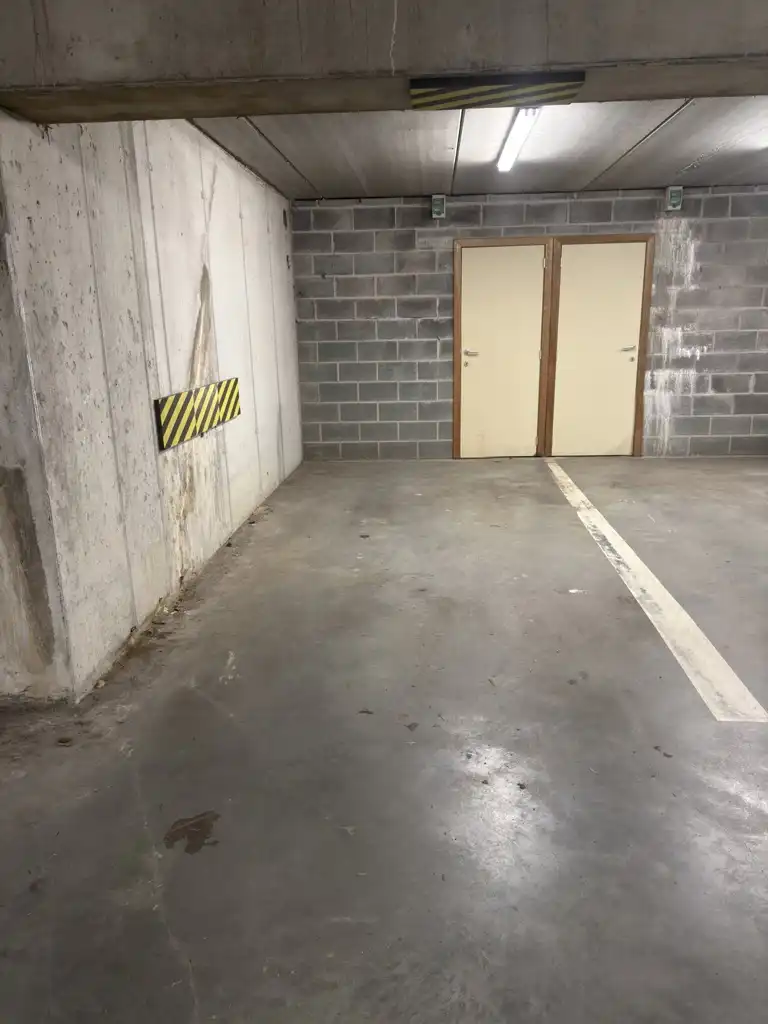Duplex appartement met kelder en overdekte autostaanplaats foto 15