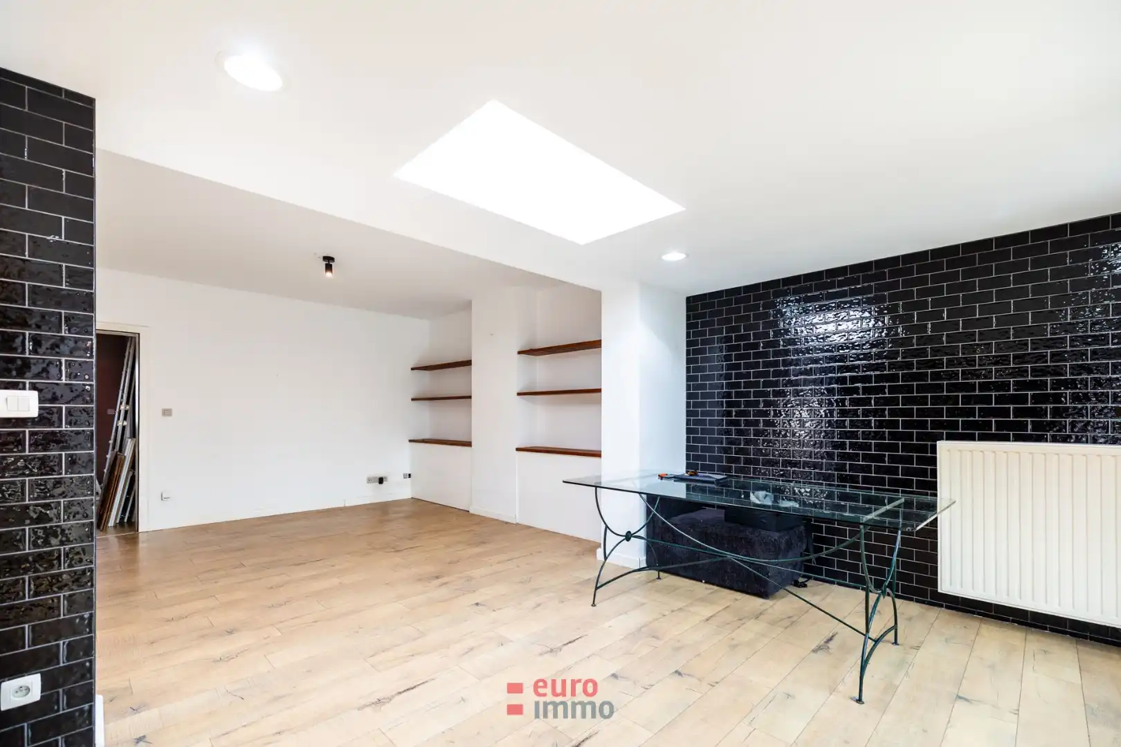 VASTGOEDTOPPER in Nieuwpoort: ruime stadswoning met tuin en garage. foto 5