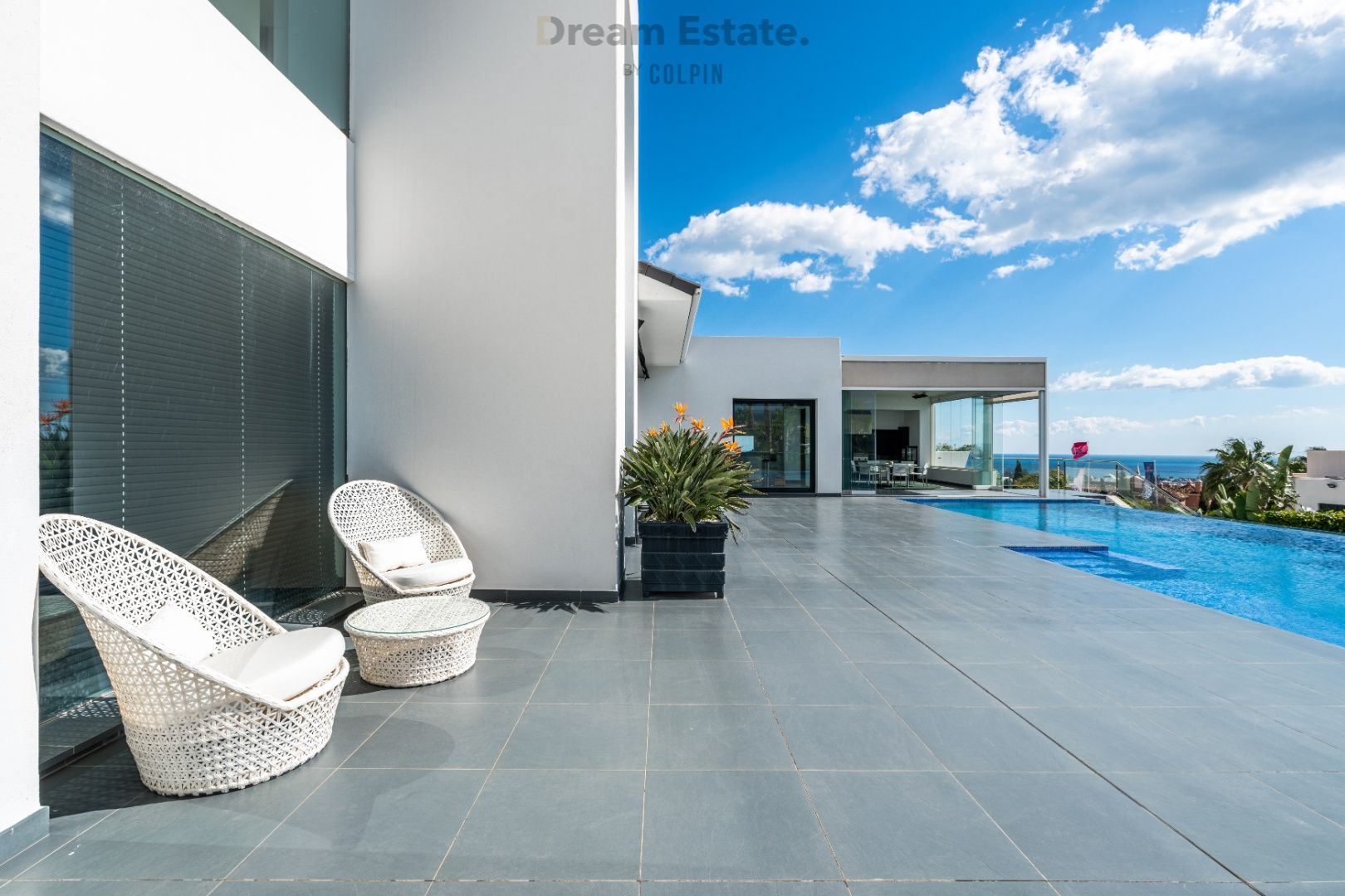 Prachtige villa met panoramisch uitzicht op zee te Los Flamingos Golf Resort, Benahavis. foto 9