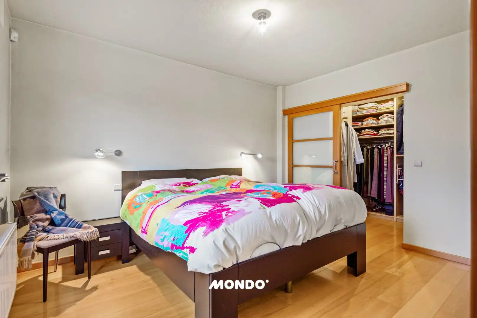 Unieke hoeve  (1.56ha) met paardenfaciliteiten & overdekt zwembad. foto 18