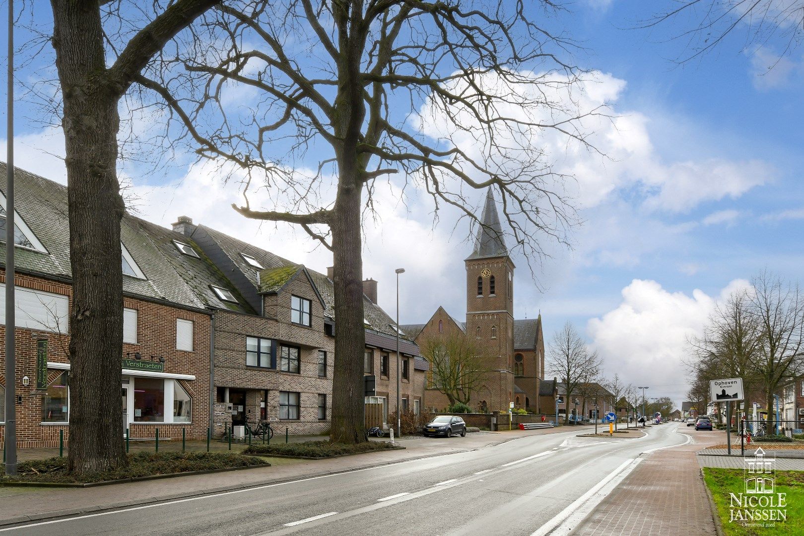 Interessant opbrengstgebouw met 4 appartementen en 2 handelsruimtes  foto 36