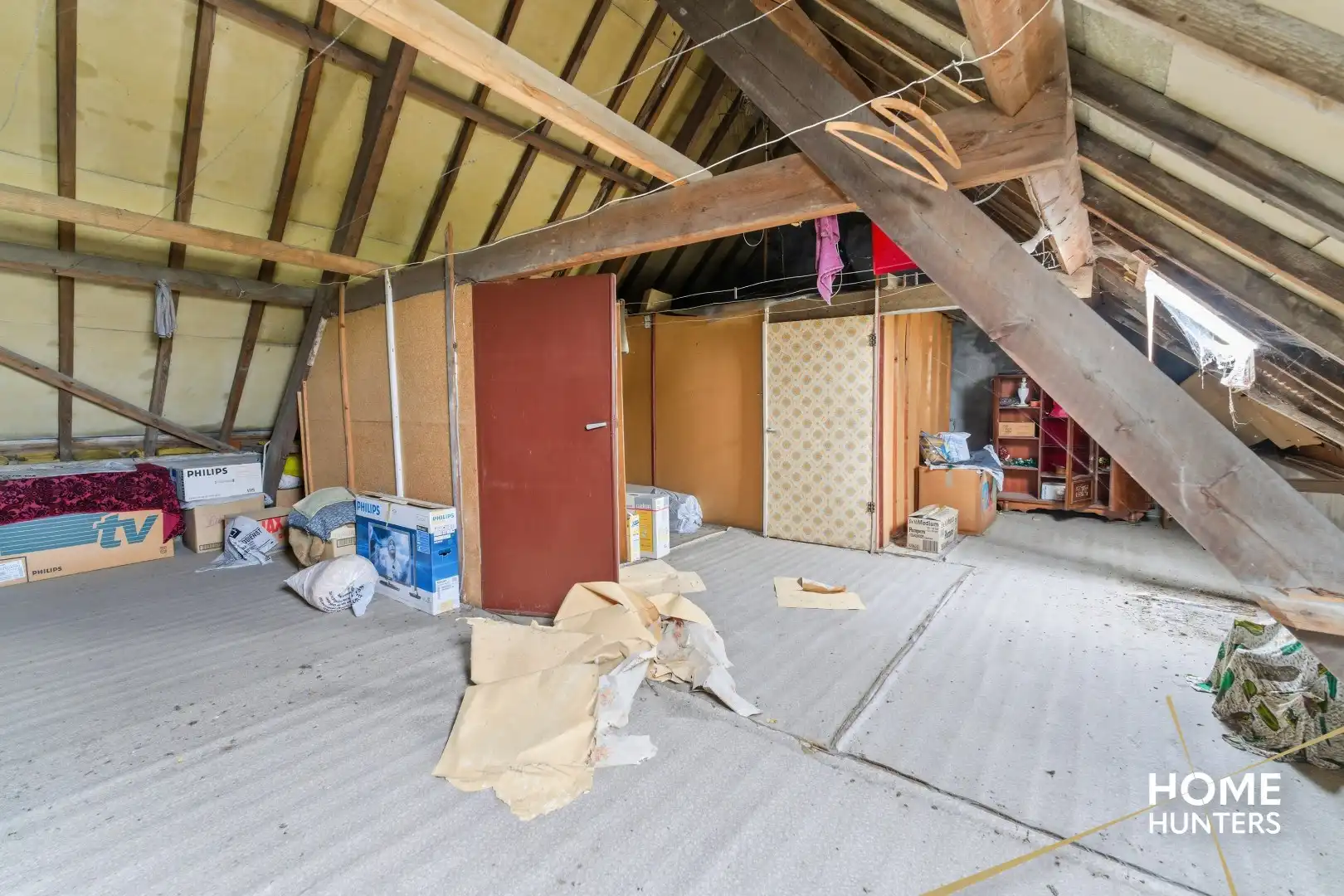 Te renoveren woning met garage en tuin in landelijke omgeving nabij Zonnebeke foto 17
