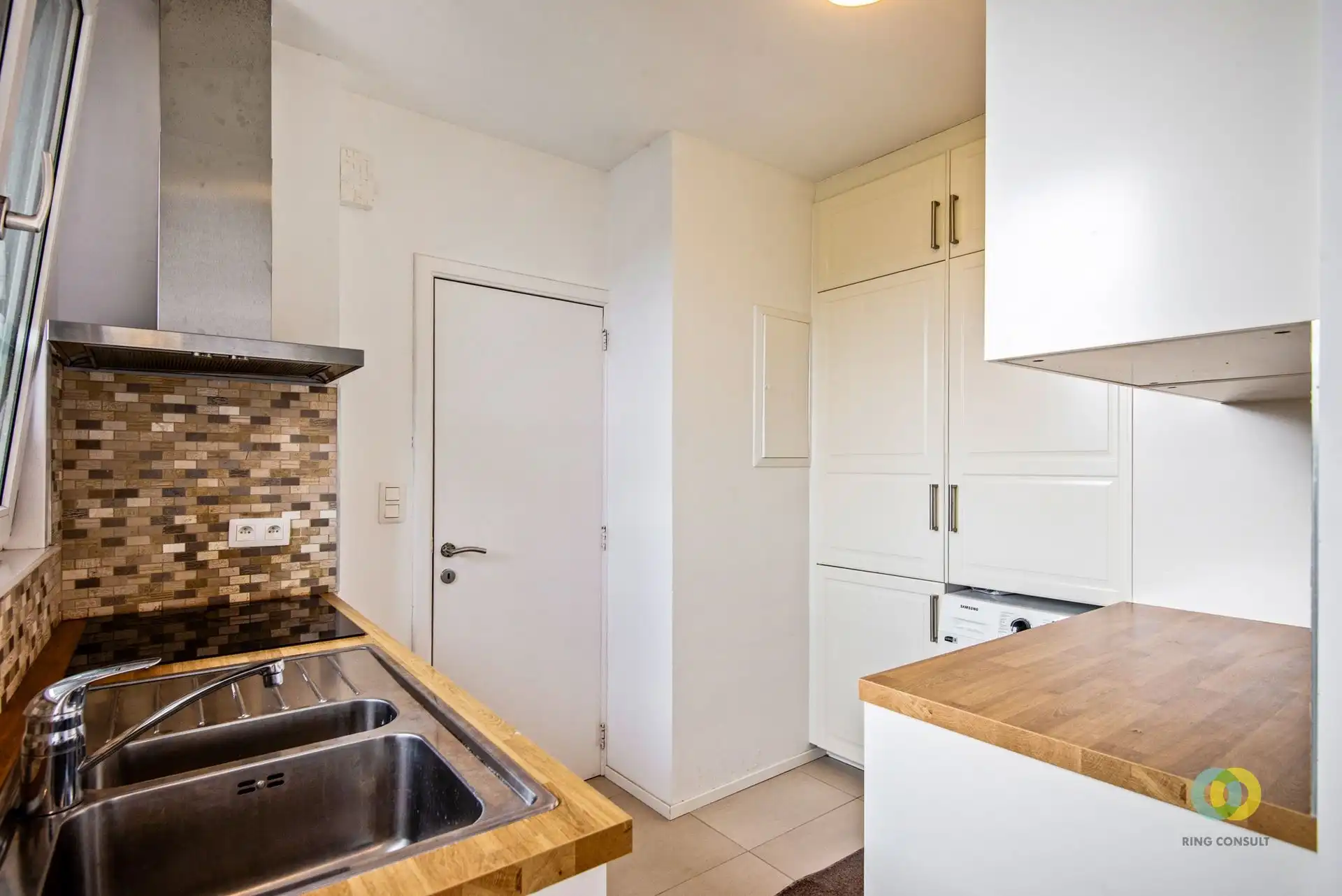 2-slaapkamerappartement met terras in het centrum van Strombeek-Bever foto 6