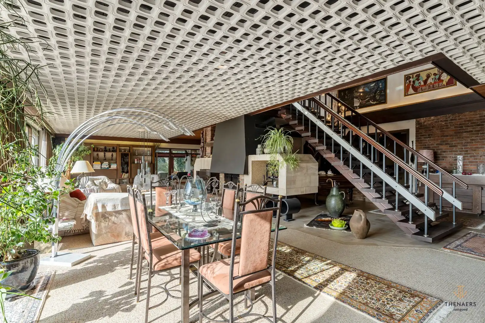 Statige Villa met Oneindige Mogelijkheden. foto 7