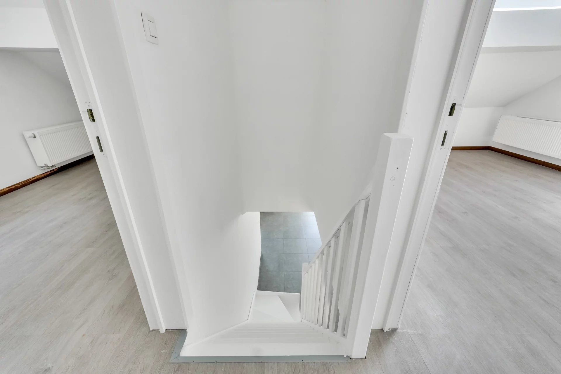 Gerenoveerde woning aan de stadsrand foto 10
