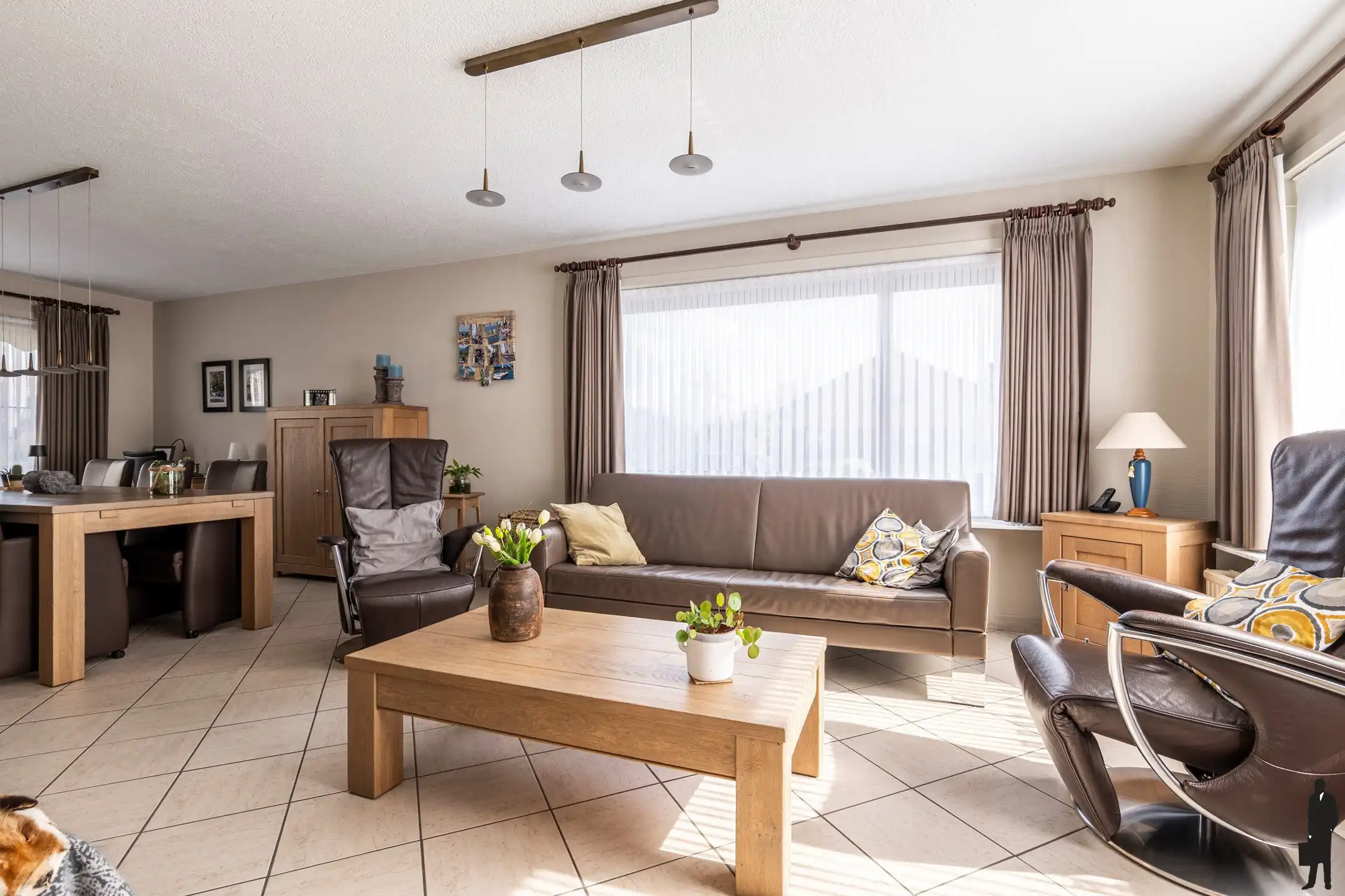 Woning met garage op 615m² grond in centrum Poppel. foto 3