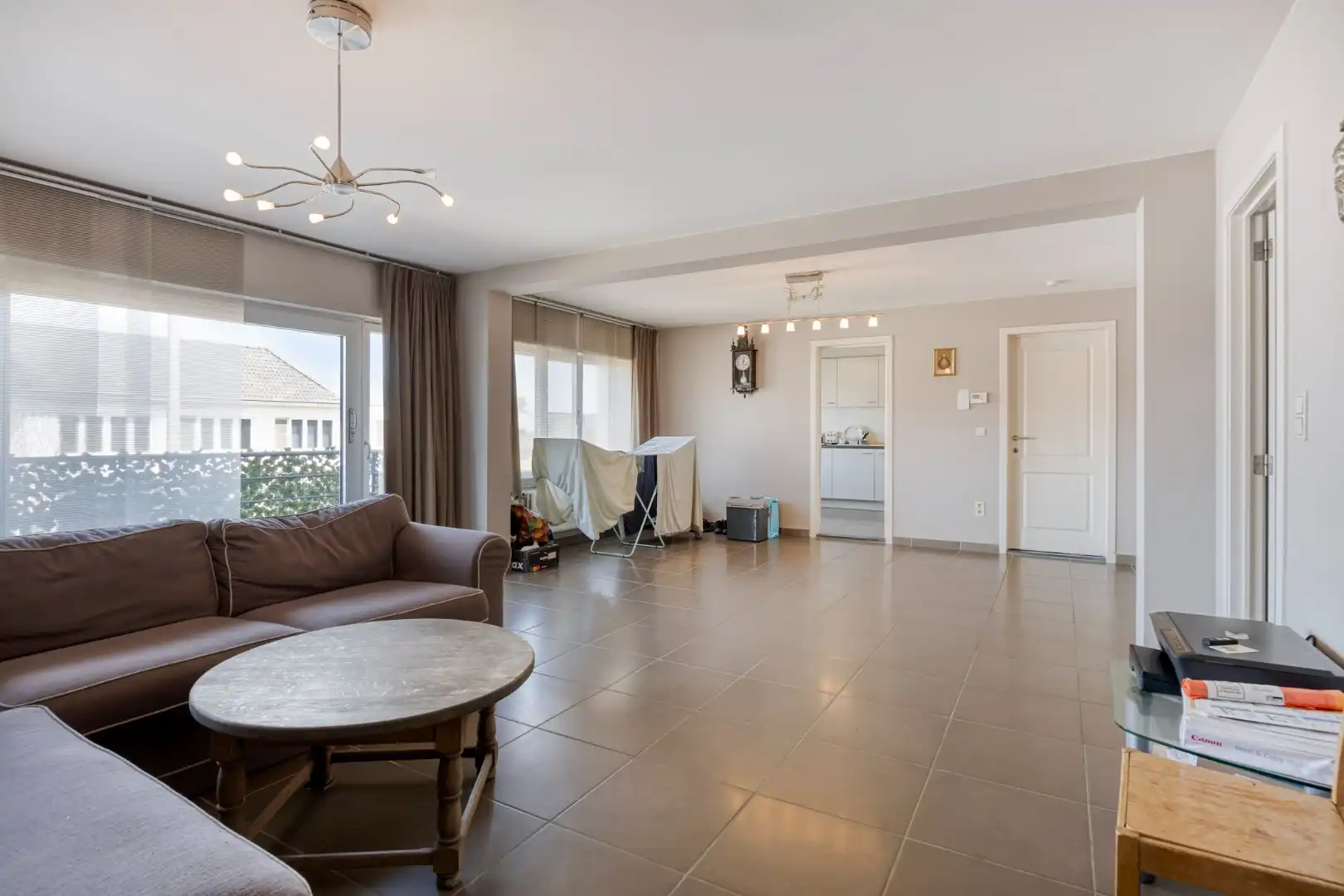 Ruim appartement met 3 slpks, centraal gelegen in Mol !  foto 2