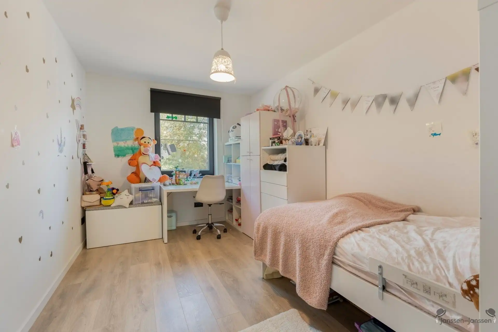 Ruime en energiezuinige woning met 5 slaapkamers en E-peil -6 foto 18