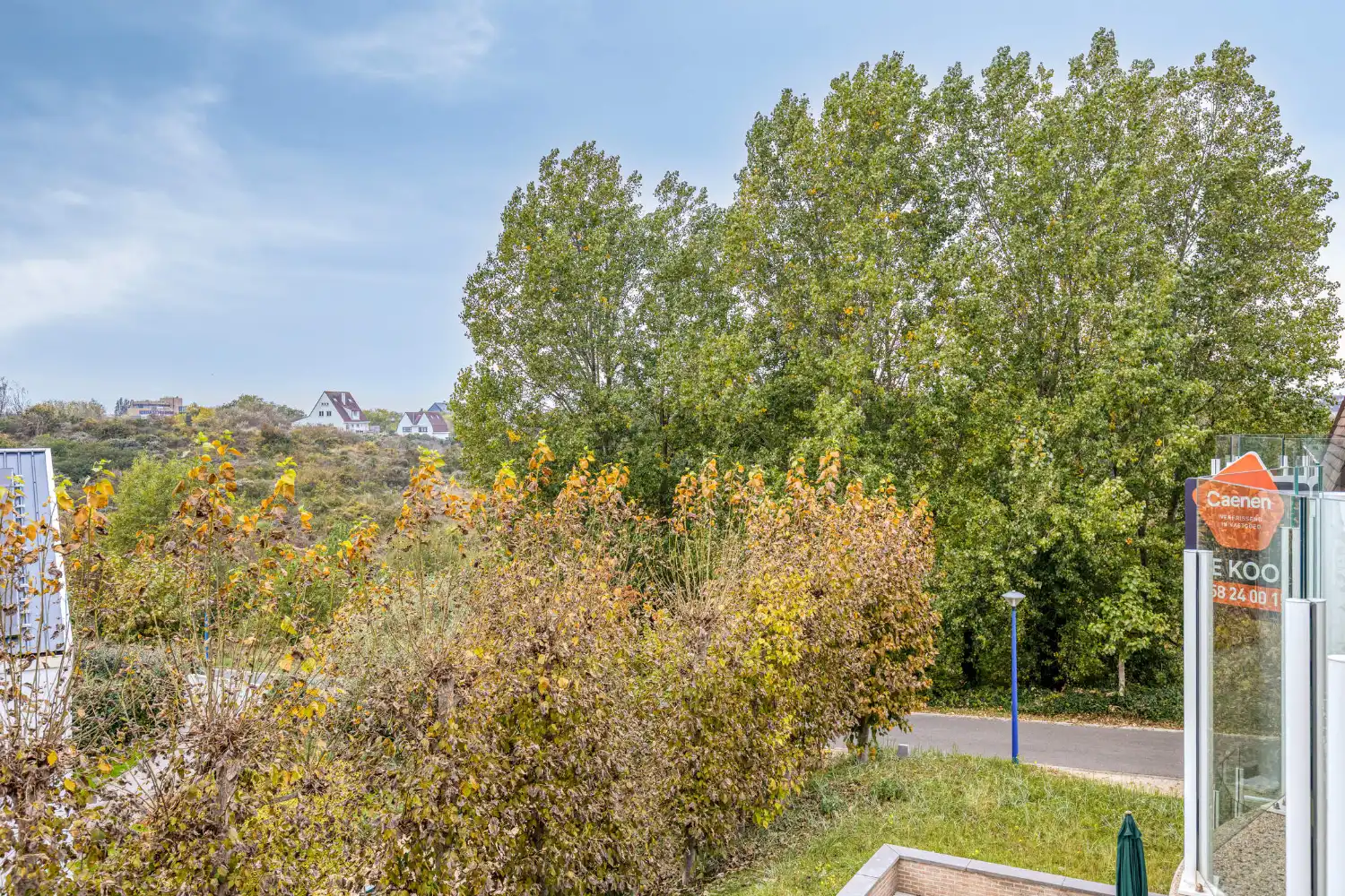 Appartement met zonnig terras, ruime zolderkamer en prachtig zicht! foto 13