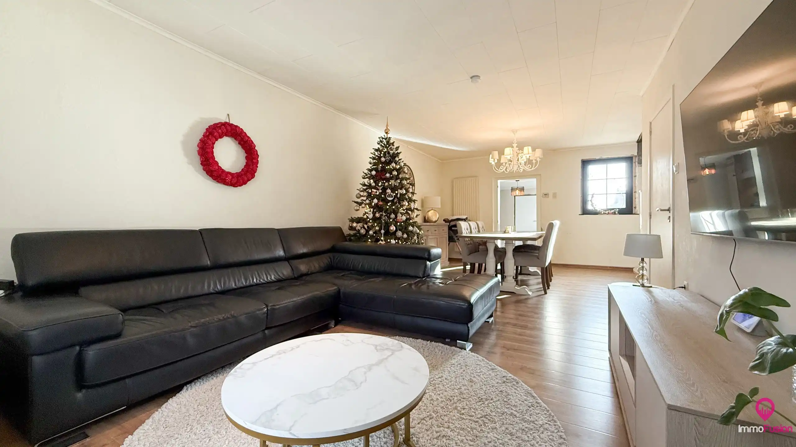 Kangoeroe woning met 5 slpks rustig gelegen! foto 3