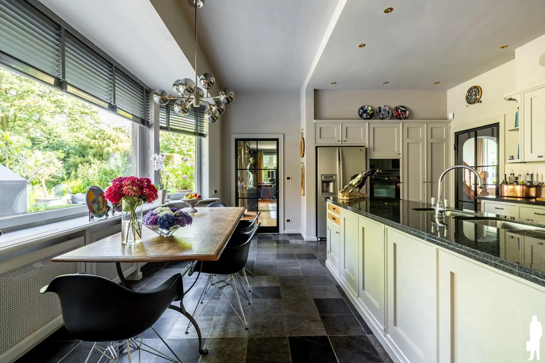 Prachtige villa met een bewoonbare oppervlakte van 512 m² foto 13