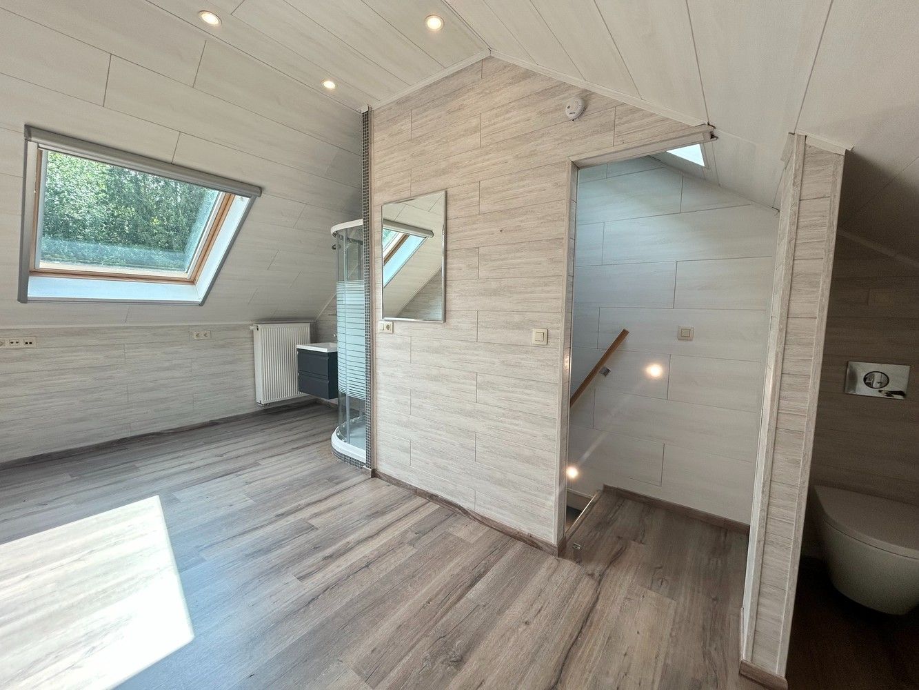 Volledig gerenoveerde, energiezuinige rijwoning foto 12