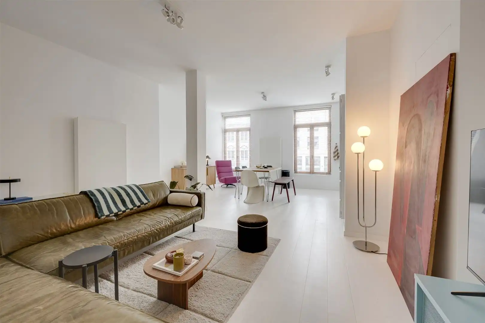 Appartement met 2 SLK en zicht op het Wapperplein foto 3