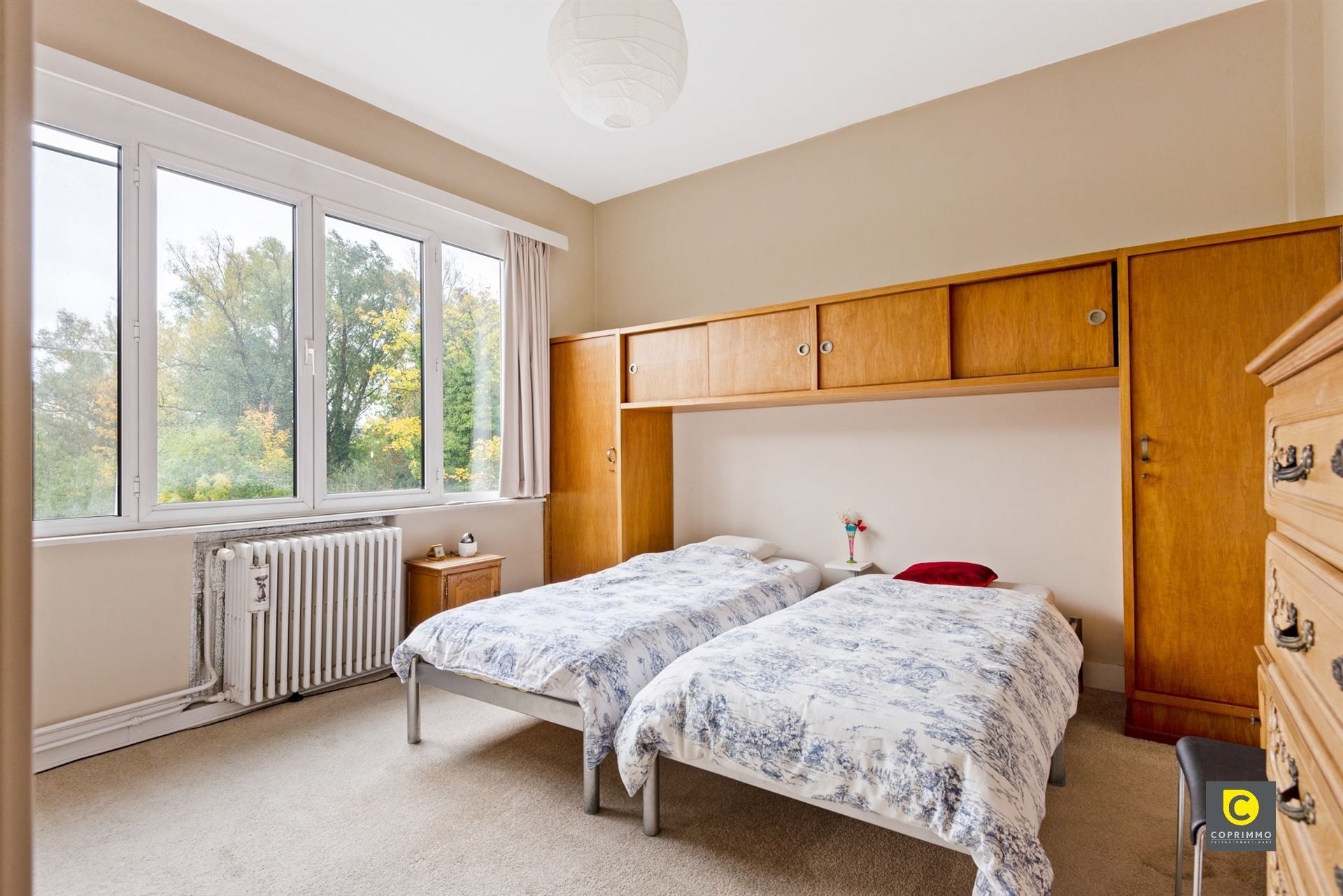 Ruime woning met potentieel foto 11