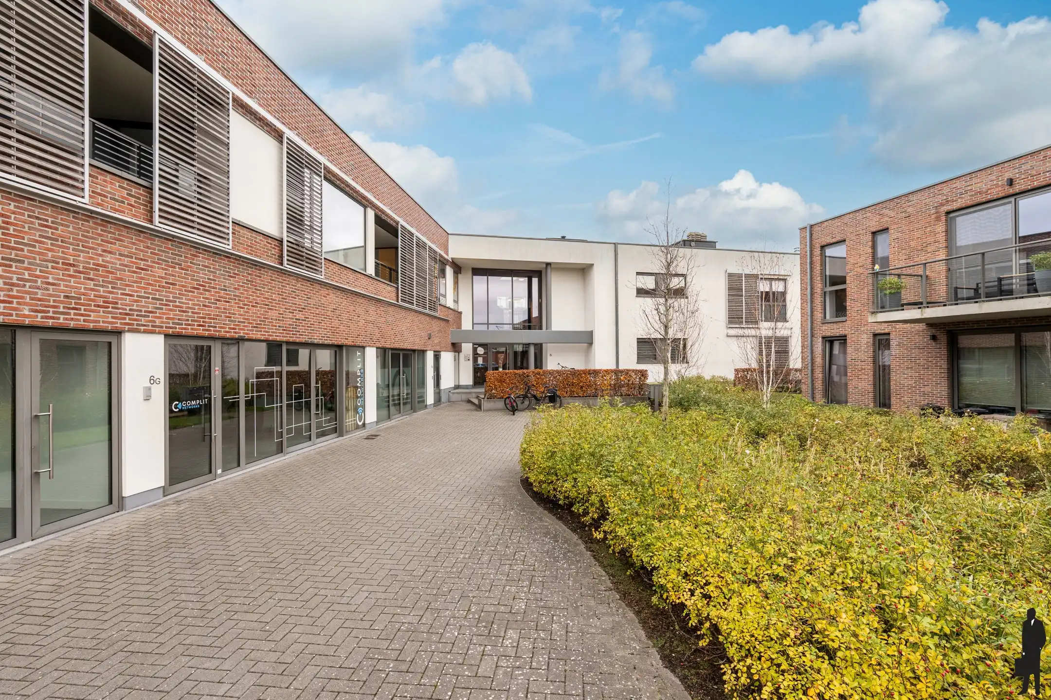 Stijlvol appartement met 2 slaapkamers in hartje Hoogstraten foto 24