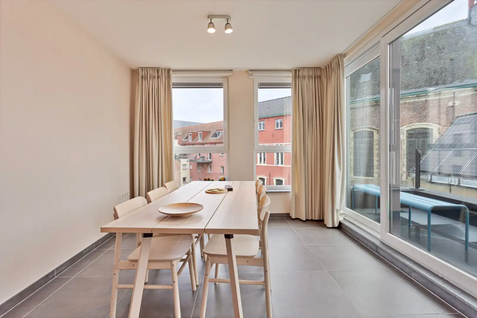 Assistentieflat te koop in centrum Gent met 2 terrassen foto 6
