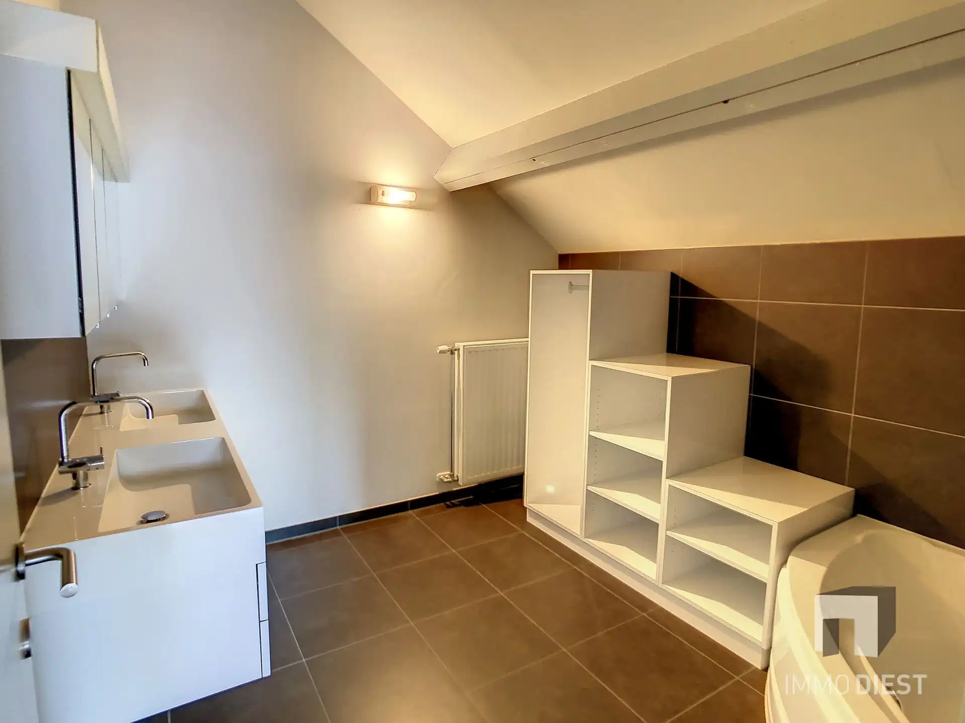 Knappe duplex met zicht op park en Demer - 3 slpks en parking foto 24