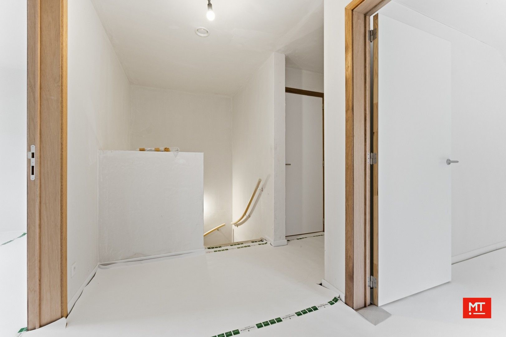 2 landelijke nieuwbouwwoningen met 3 slaapkamers en zongerichte tuin in de dorpskern van Beselare foto 12