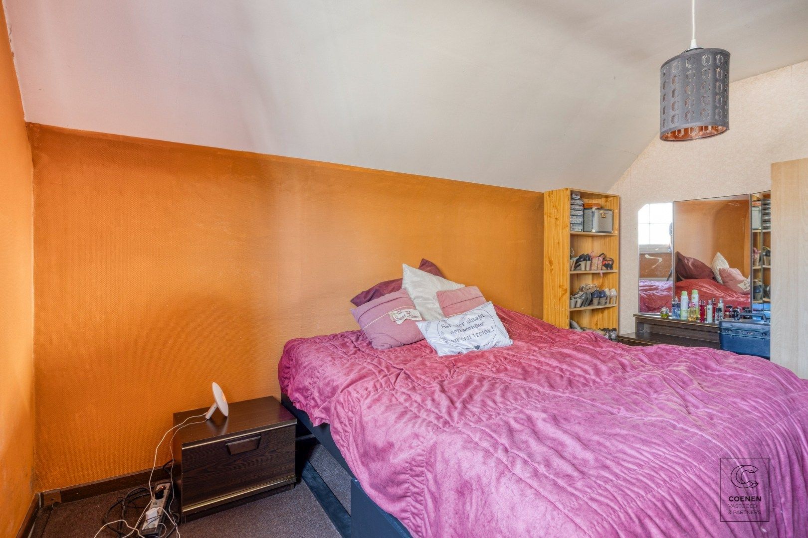 Ruime woning met 4 slaapkamers op een rustige ligging te Hoogstraten! foto 17