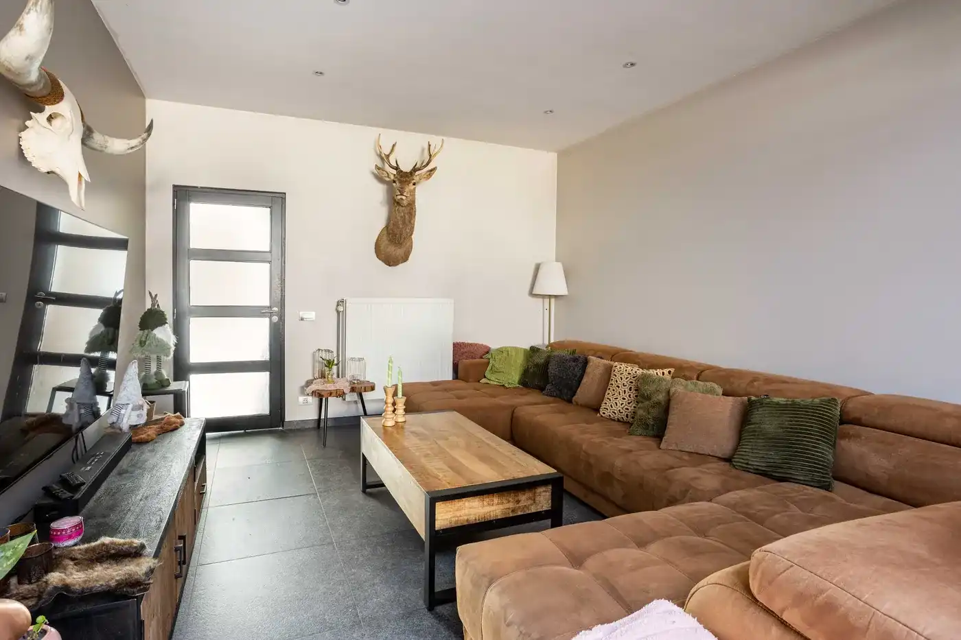 Verrassend ruime, instapklare woning in Zwevegem foto 3