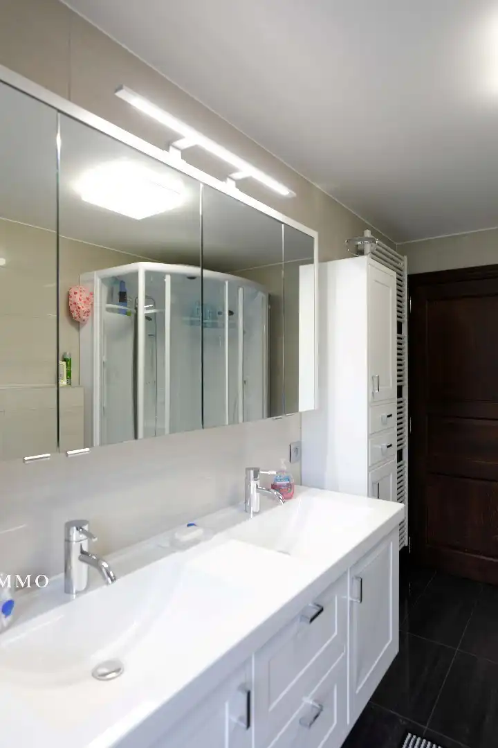 Stijlvolle gezinswoning met 4 slaapkamer in groene en rustige woonwijk in Oudsbergen foto 18