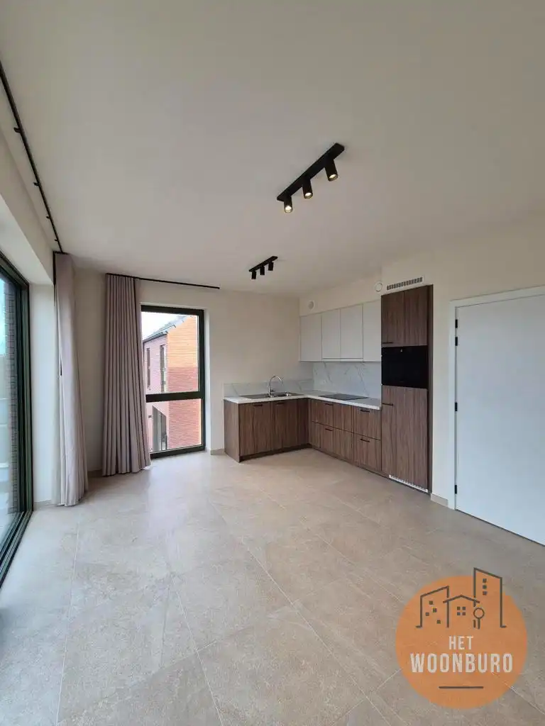 Nieuwbouw appartement 1 slpk, bureau en autostaanplaats foto 4