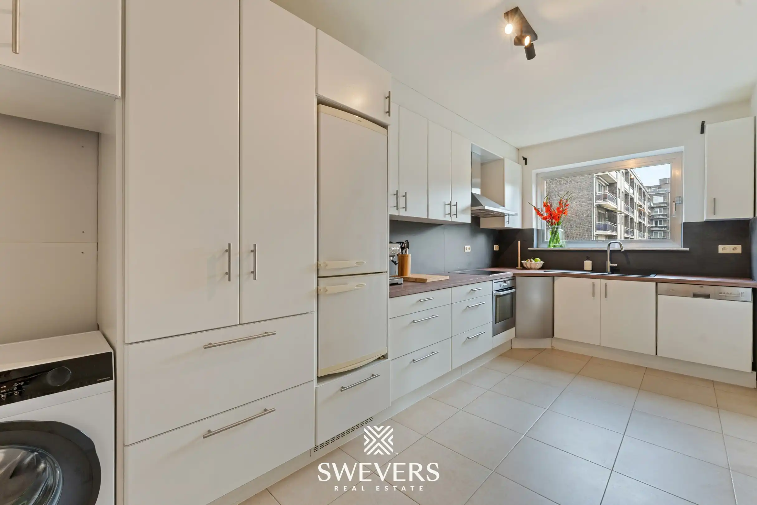 Gerenoveerd 2 slaapkamer-appartement (98m2) vlakbij centrum Hasselt (EPC B) foto 31