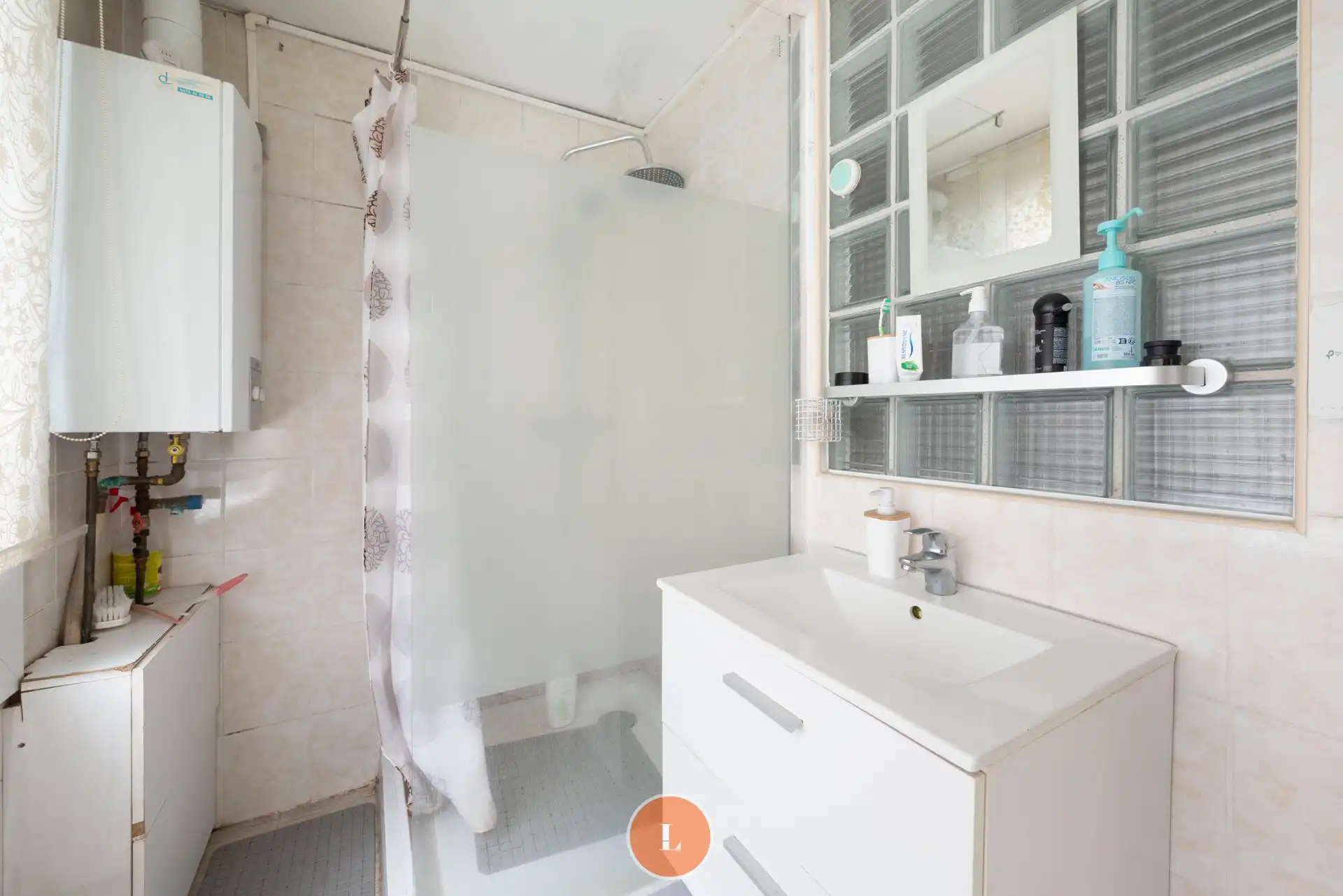 Instapklare burgerwoning met 5 slaapkamers en tuin in Menen foto 14