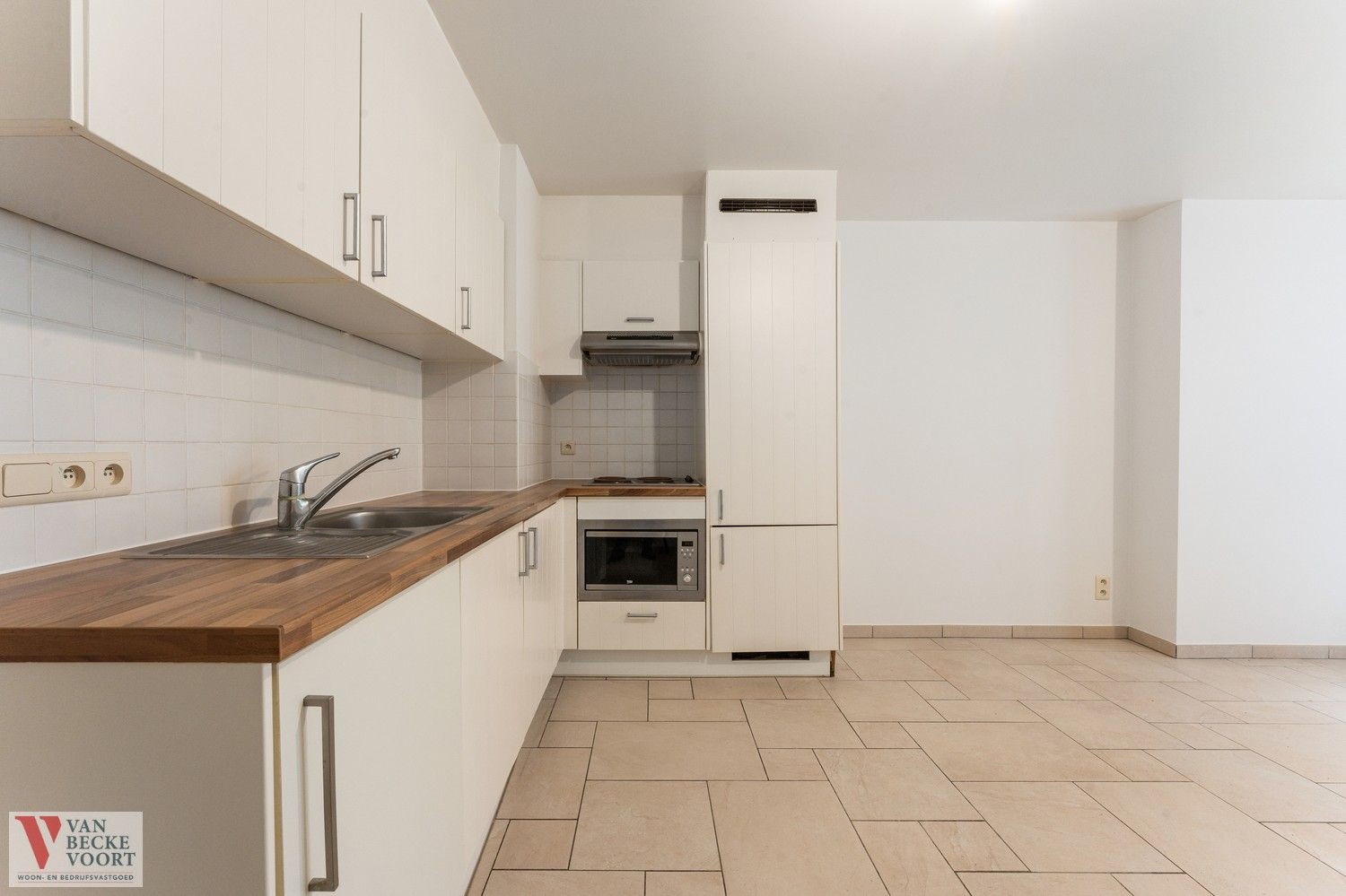 Hedendaags appartement met 2  terrassen foto 3