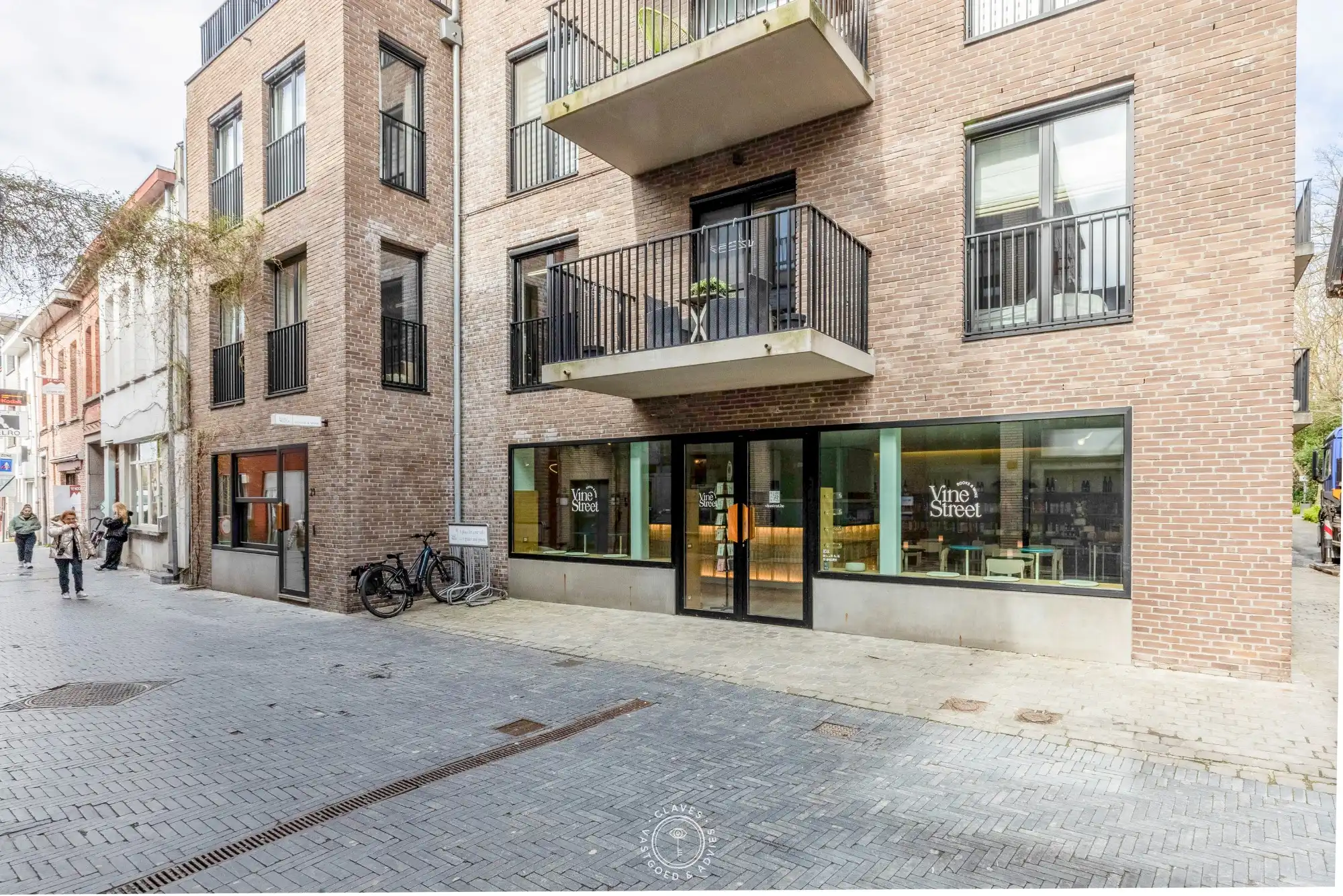 Veelzijdig en instapklaar handelspand met veel potentieel op een topligging foto 19