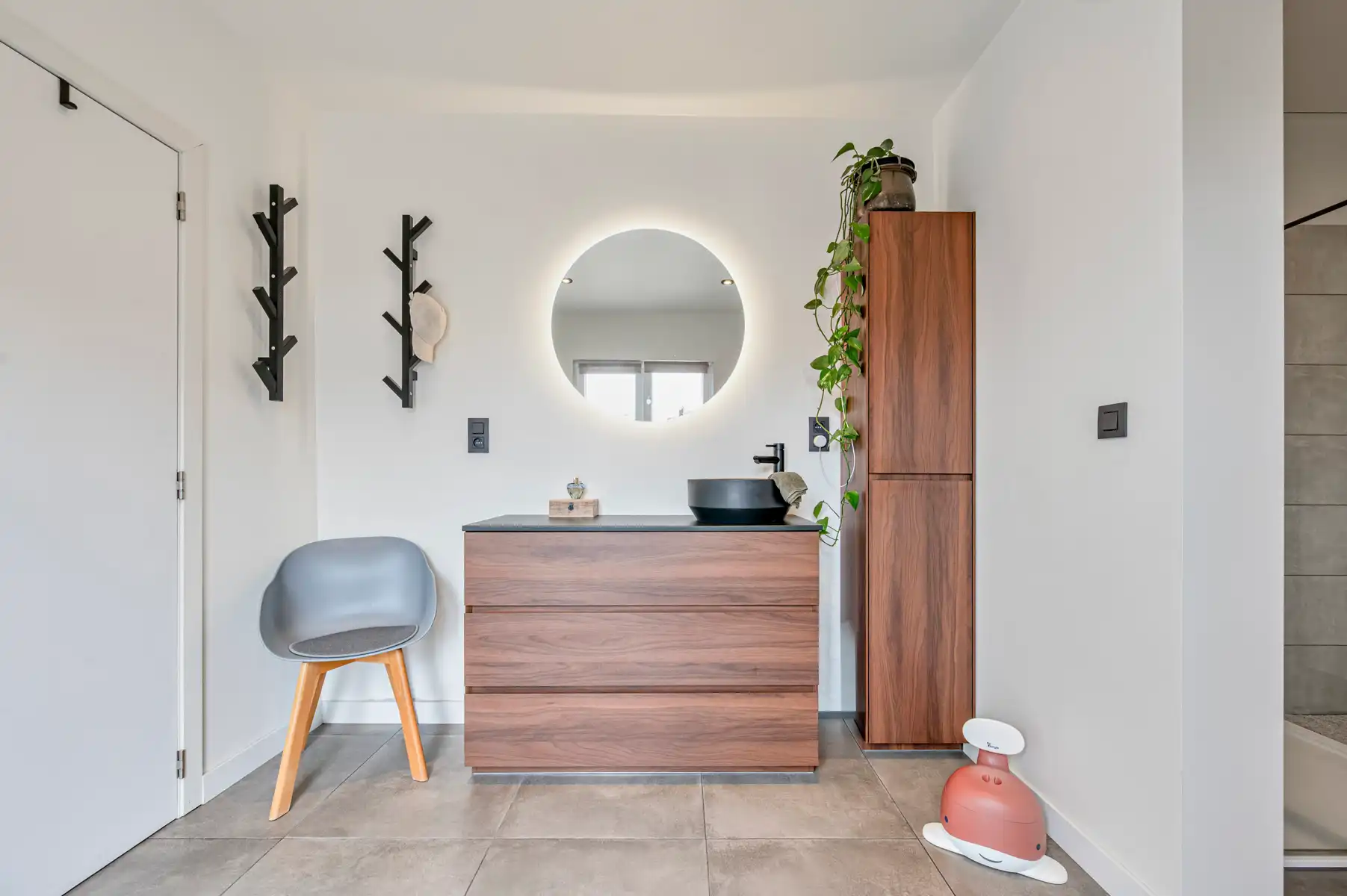 Instapklare woning met 3 slaapkamers, tuin en garage  foto 5