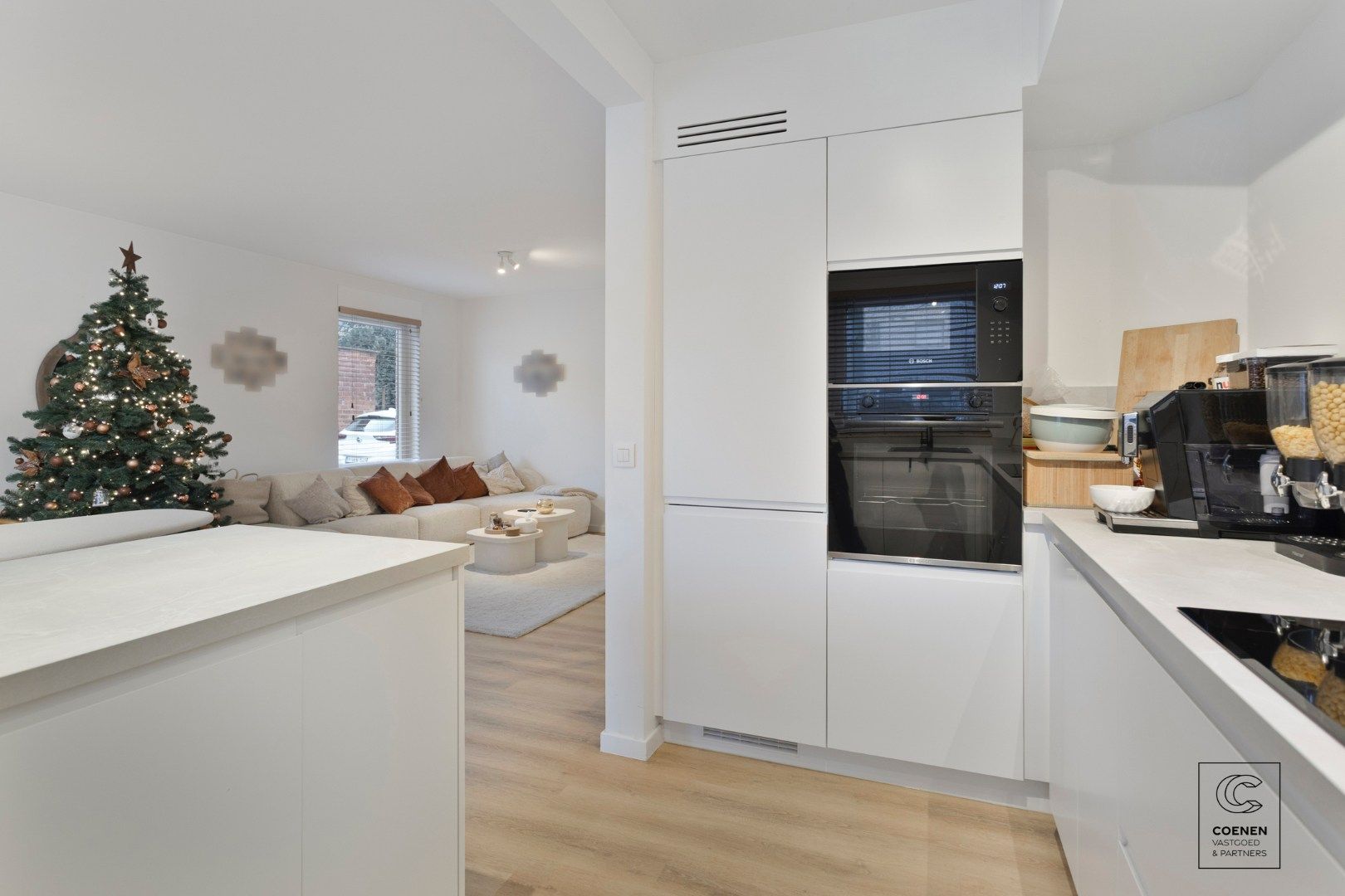 Instapklaar gelijkvloers appartement van 94 m² met drie ruime slaapkamers en ruim terras te Brasschaat! foto 3