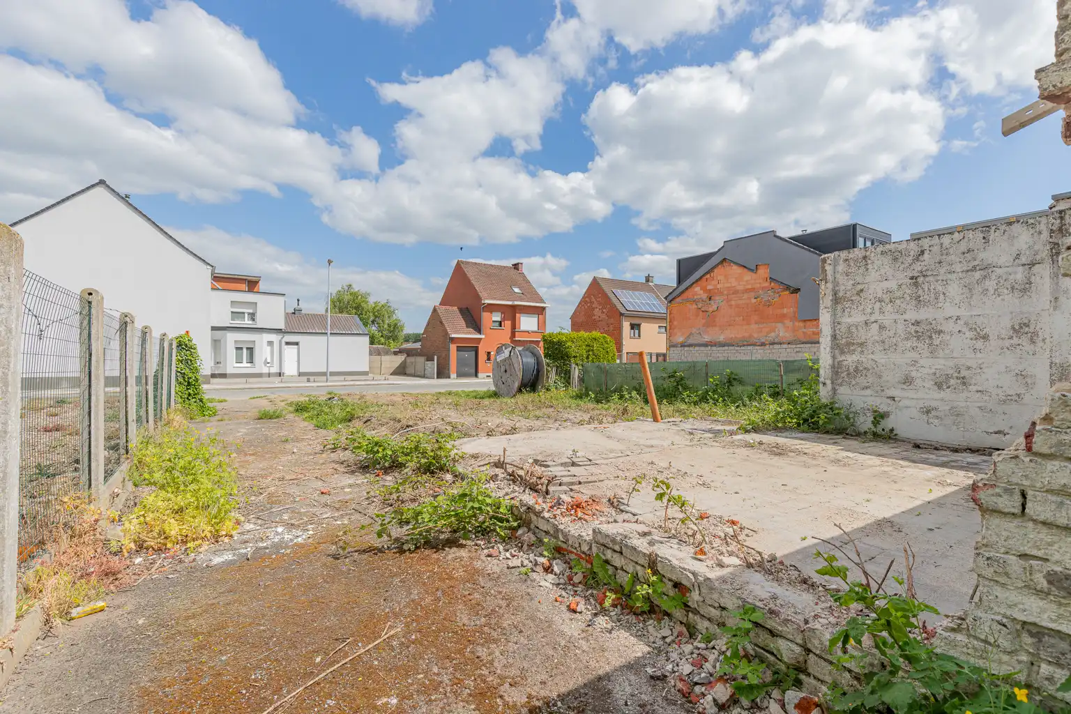 Bouwgrond in Denderleeuw foto {{pictureIndex}}