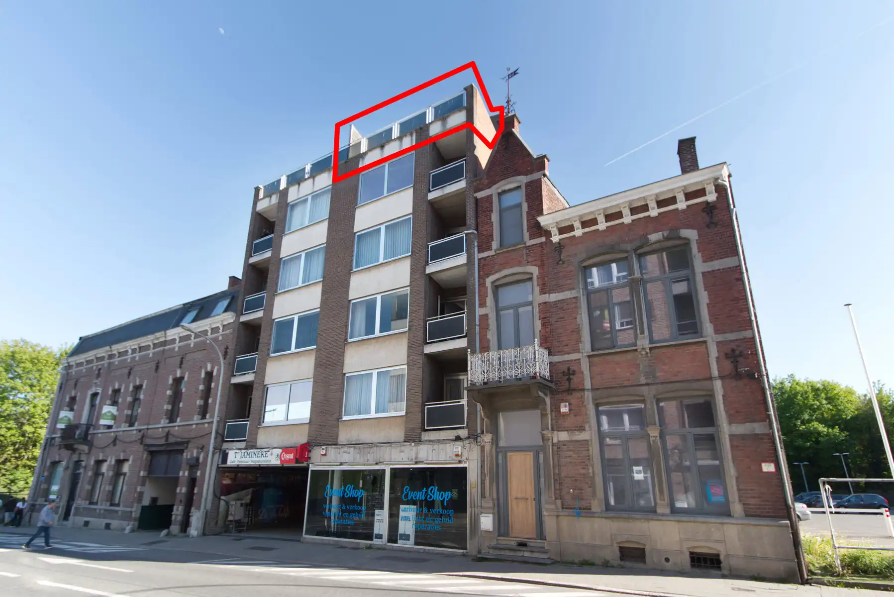 PENTHOUSE - 2 SLK - 2 TERRASSEN - KELDER - LIFT - CENTRUM foto {{pictureIndex}}