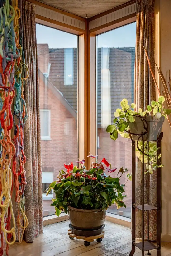 Gezinswoning met zuidgerichte tuin en garage, 5a 85ca foto 11