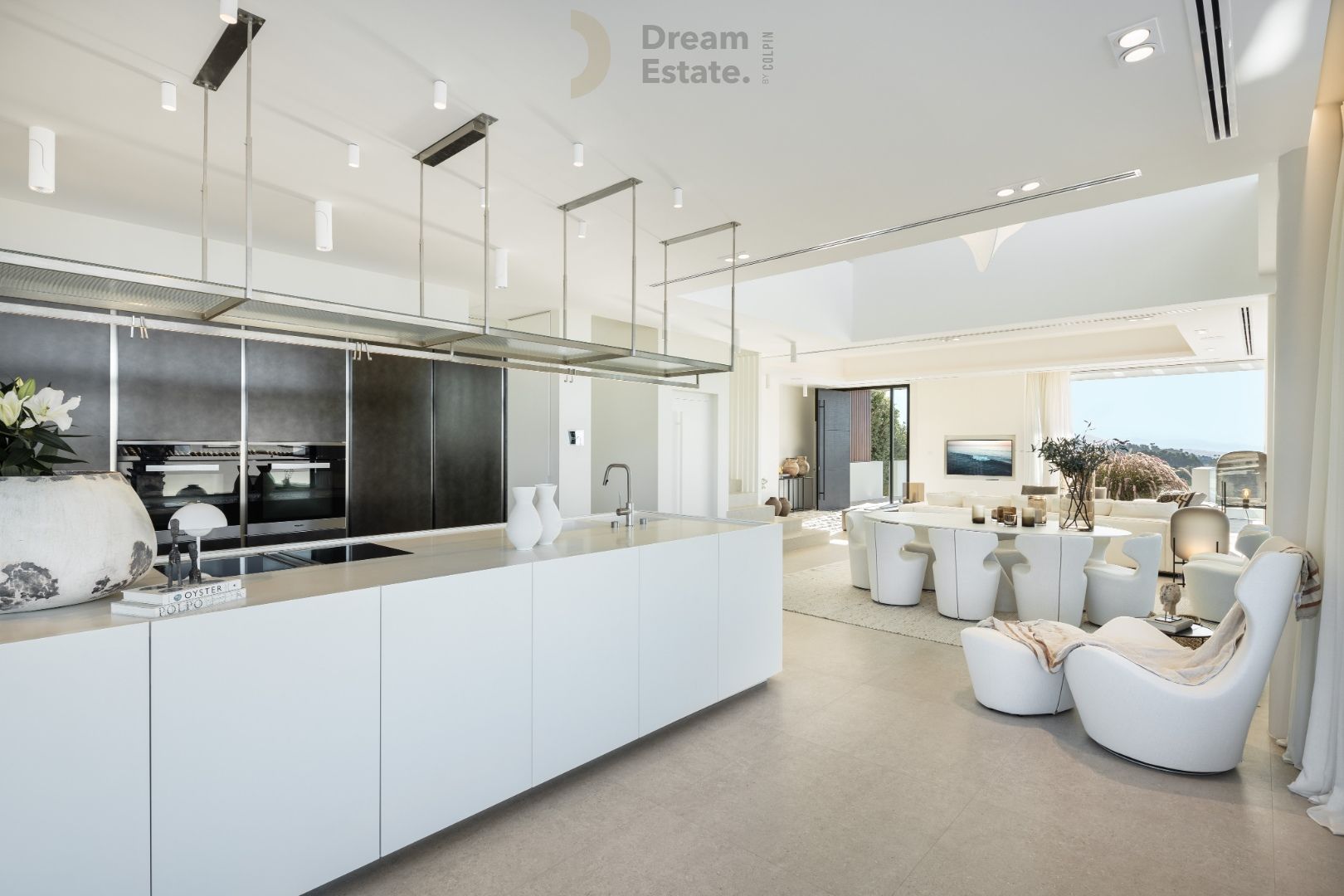 Eigentijdse villa met panoramisch uitzicht in La Quinta, Benahavís. foto 11