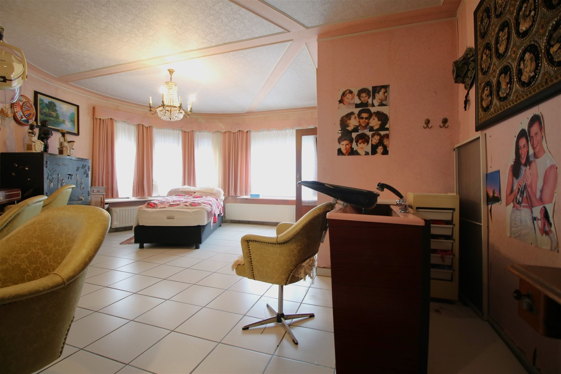 Te renoveren woning / handelshuis in het centrum foto 5