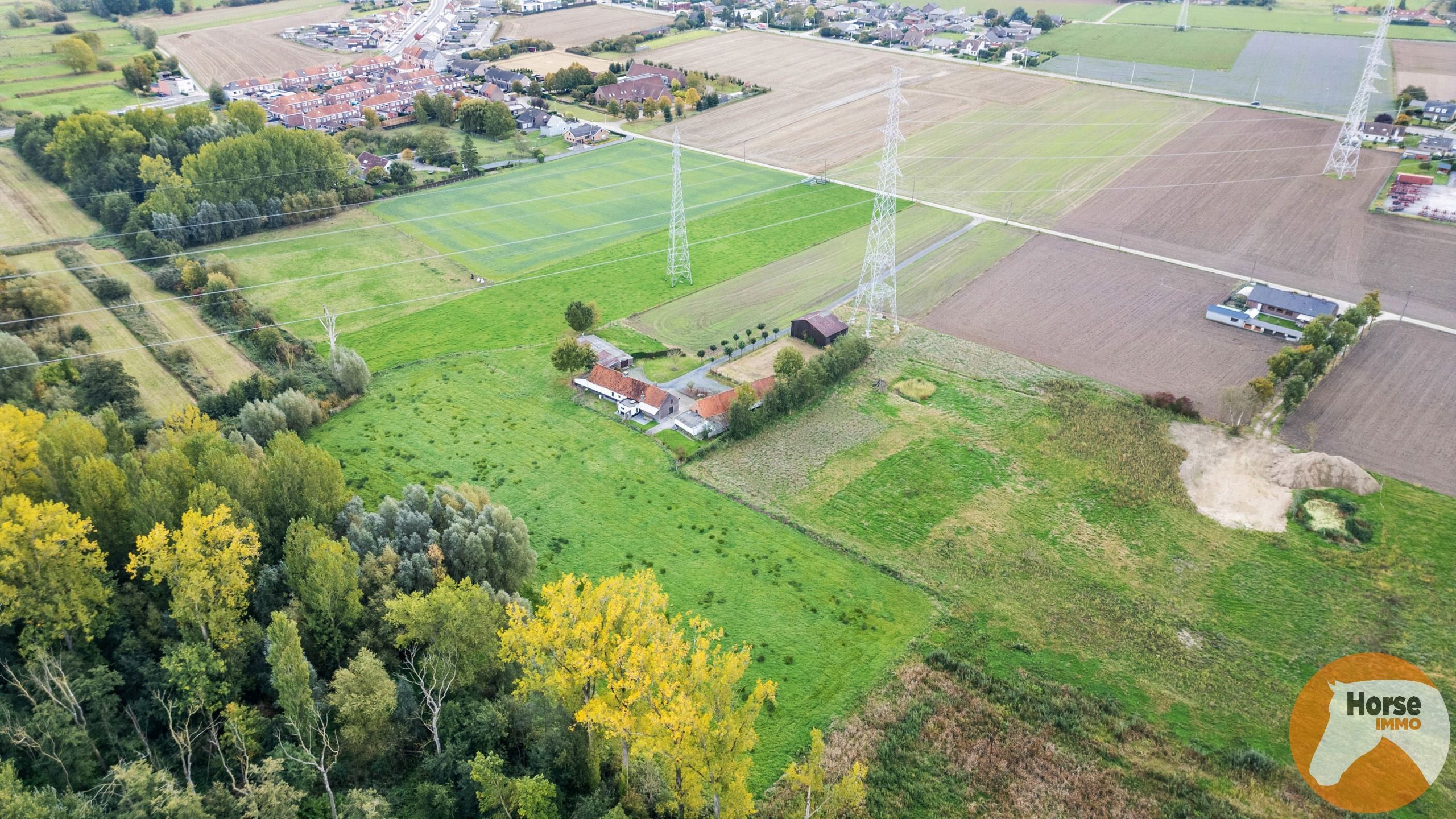 DEINZE - Landbouwwoning op +/-1,2HA foto 3