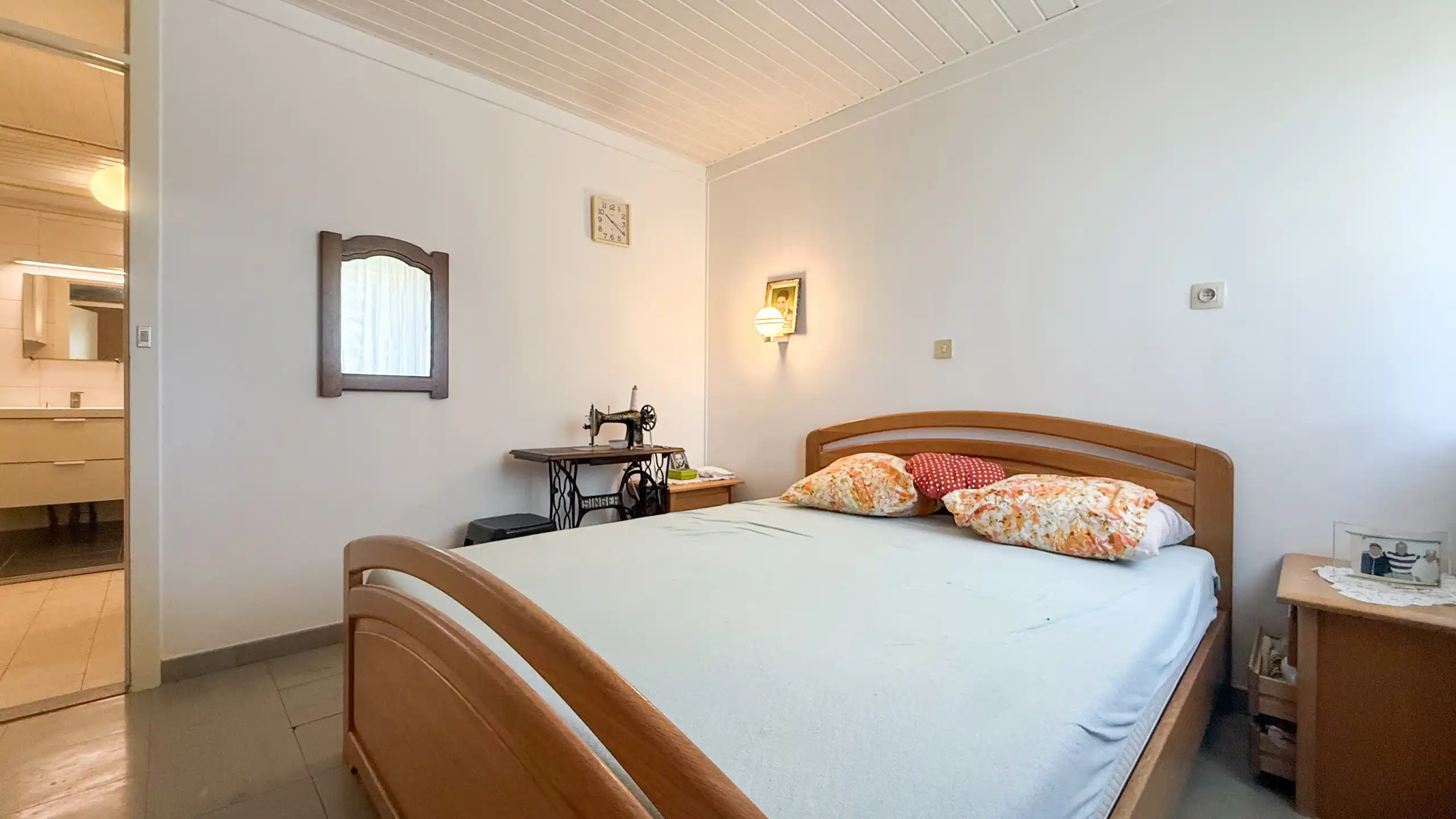 Instapklare woning met 3 slaapkamers en inpandige garage! foto 18