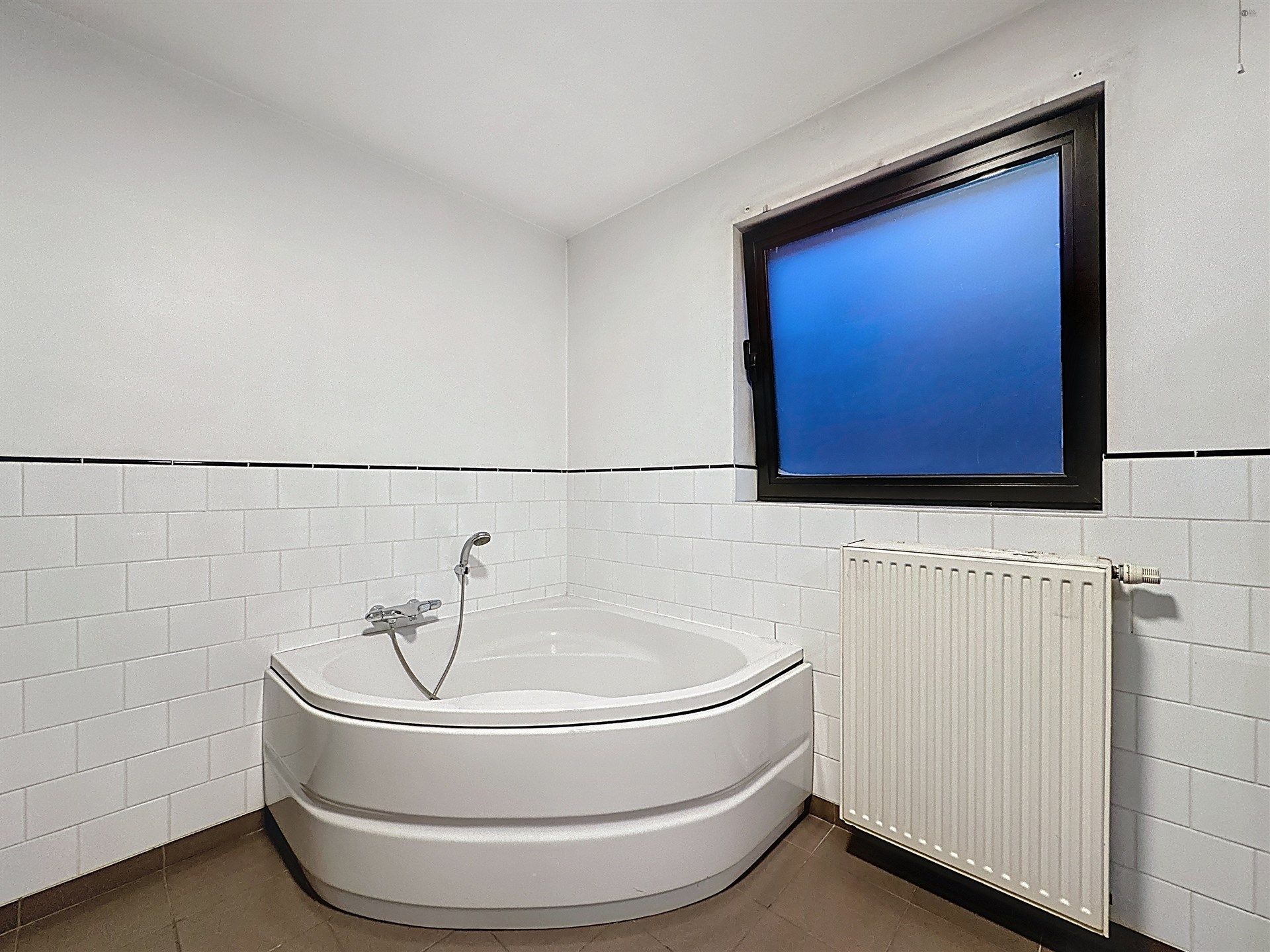 Ruim, energiezuinig 4 slp appartement in hartje Kontich foto 14