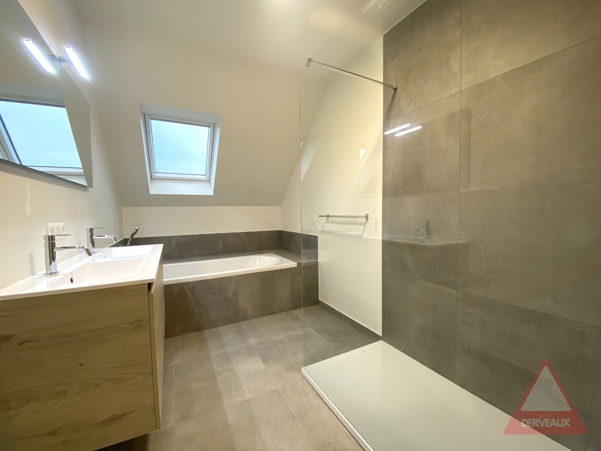 Zonnebeke – Nieuwbouwwoning met garage en 2 parkeerplaatsen foto 11