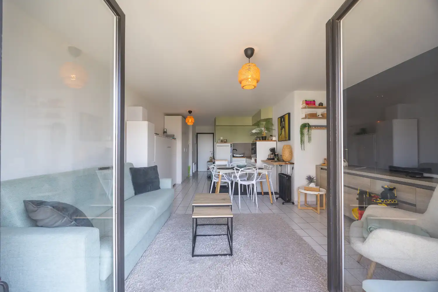 Gerenoveerde studio met zonnig terras te koop in Middelkerke foto 5