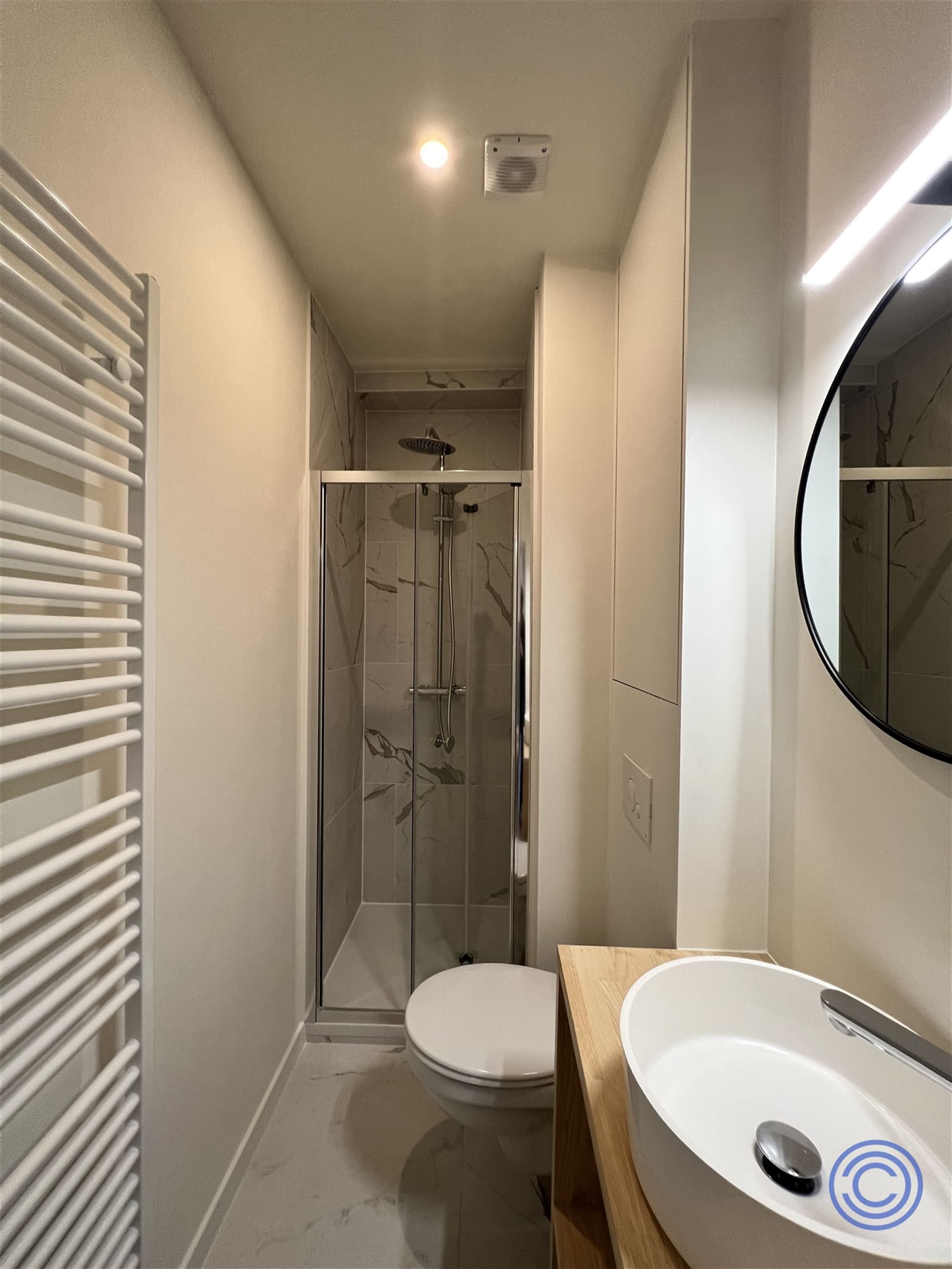 OPBRENGST:18 gerenoveerde studio's + kelder! foto 8