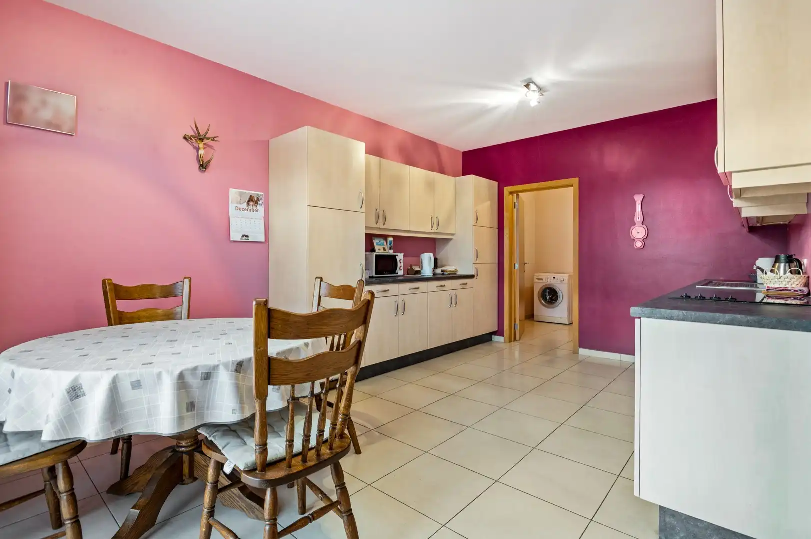 Gelijkvloers appartement in centrum Olen met 2 slpkmrs en garage! foto 9