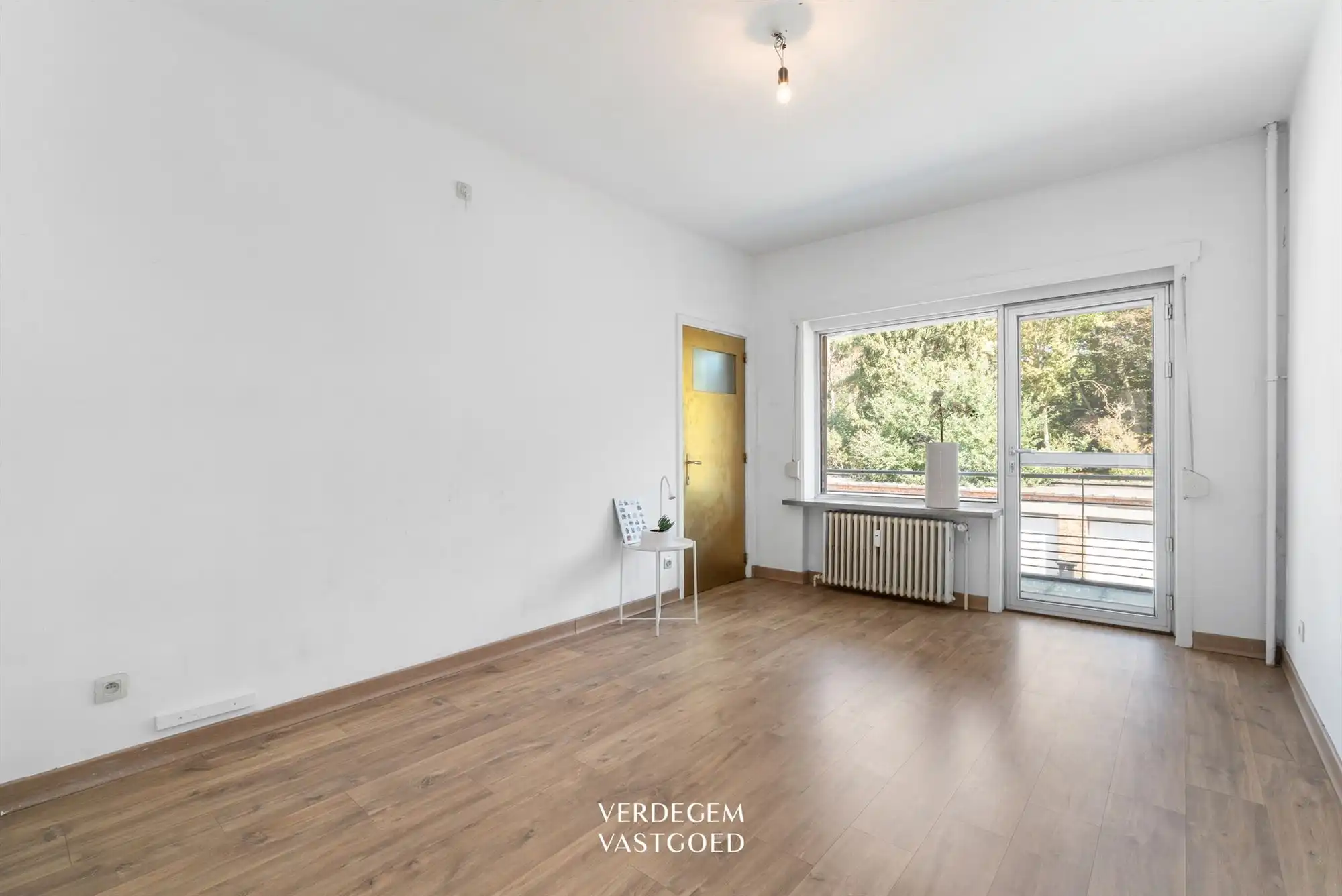 Lichtrijk en ruim appartement met 2 slaapkamers, terras en garage foto 13