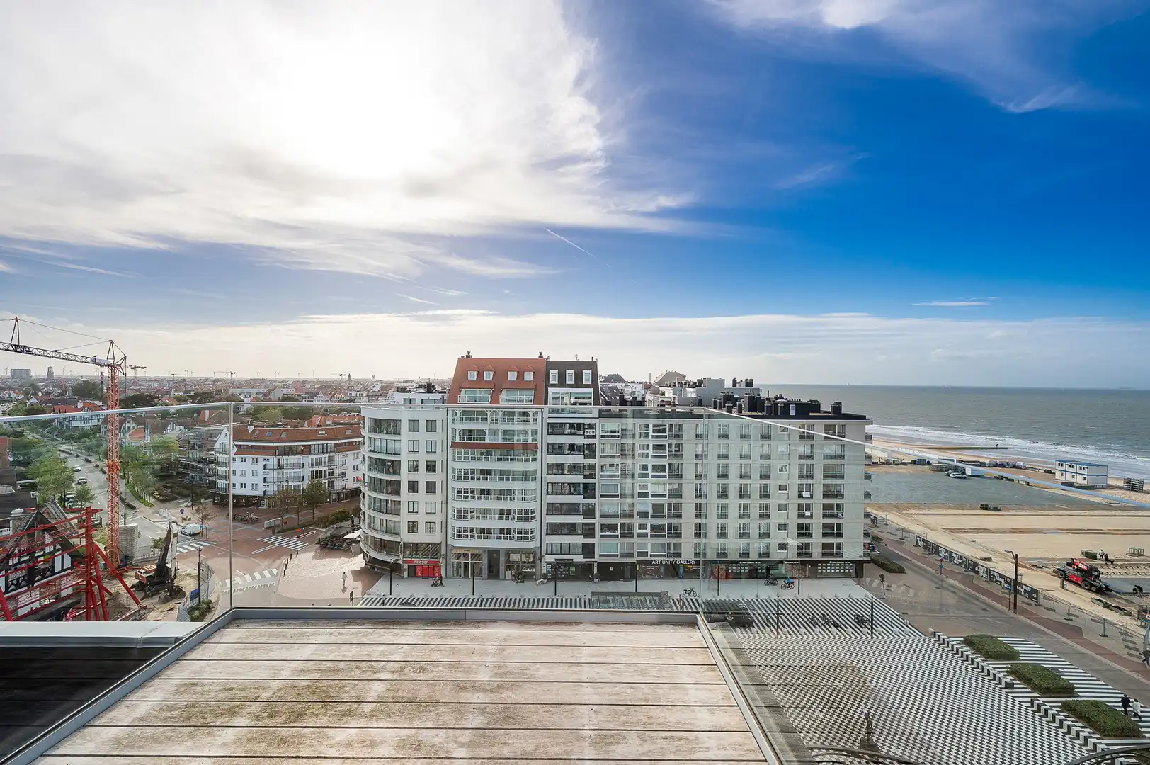 Prachtig duplexappartement met 3 slaapkamers en panoramische uitzichten in het Zoute. foto 20