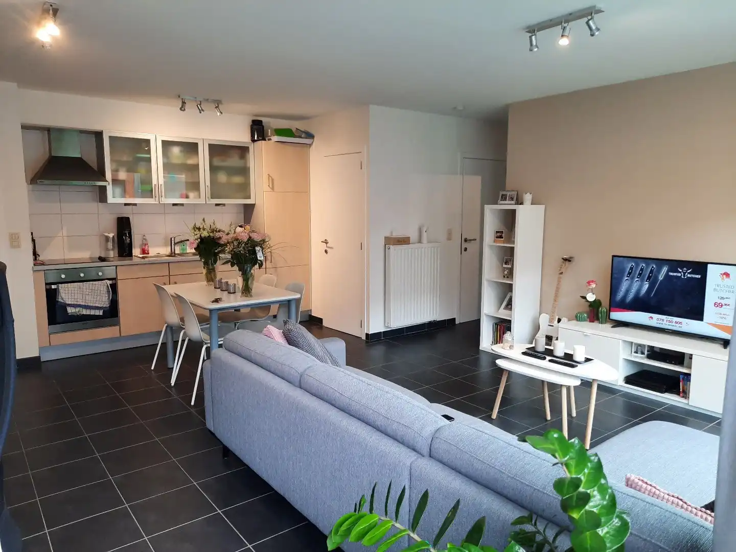 Sint Andries: recent appartement met 1 slpk foto 9