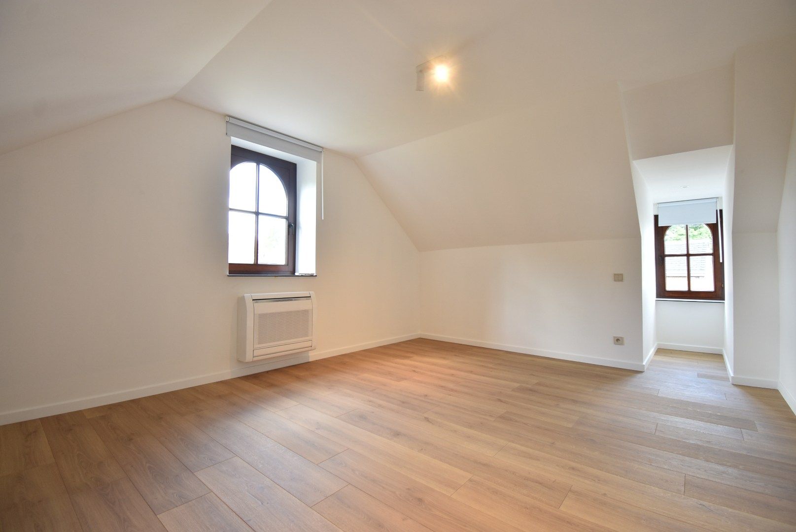 Knappe woning in open bebouwing met 4 slaapkamers te Schalkhoven foto 21