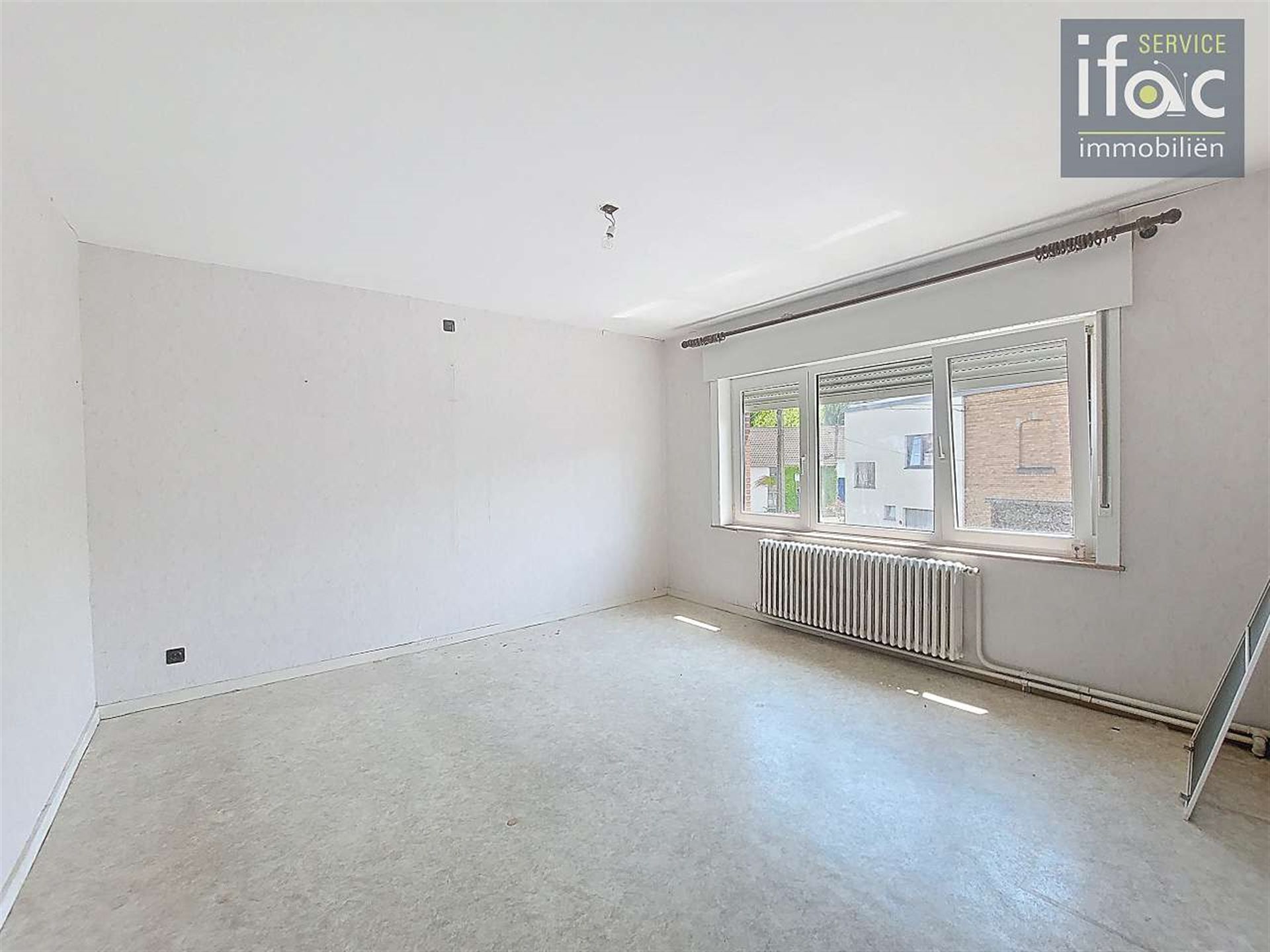 Rustig gelegen woning voor totaalrenovatie in Leefdaal foto 11