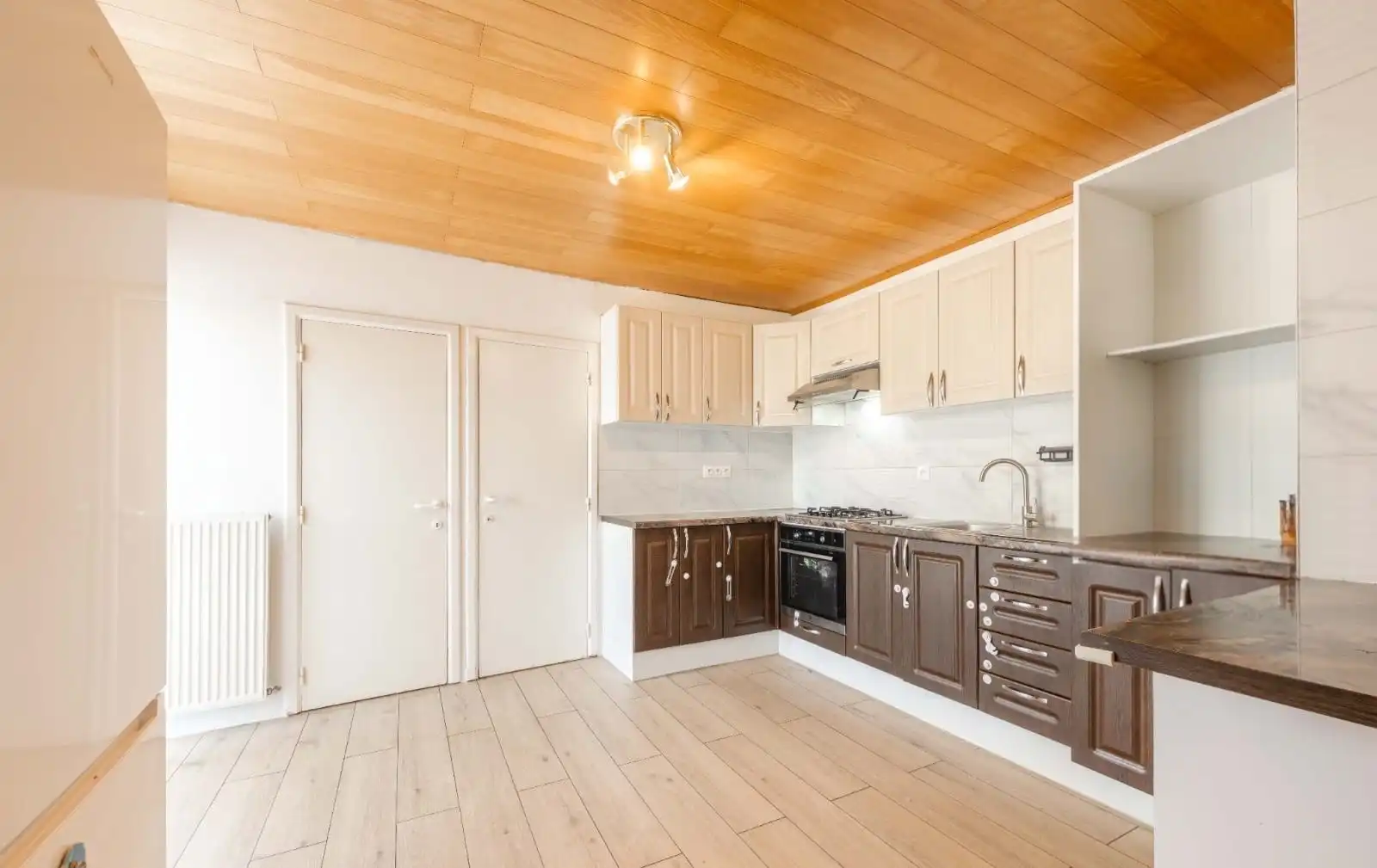 HALF OPEN BEBOUWING OP 267 m² MET GUNSTIGE LIGGING  foto 7